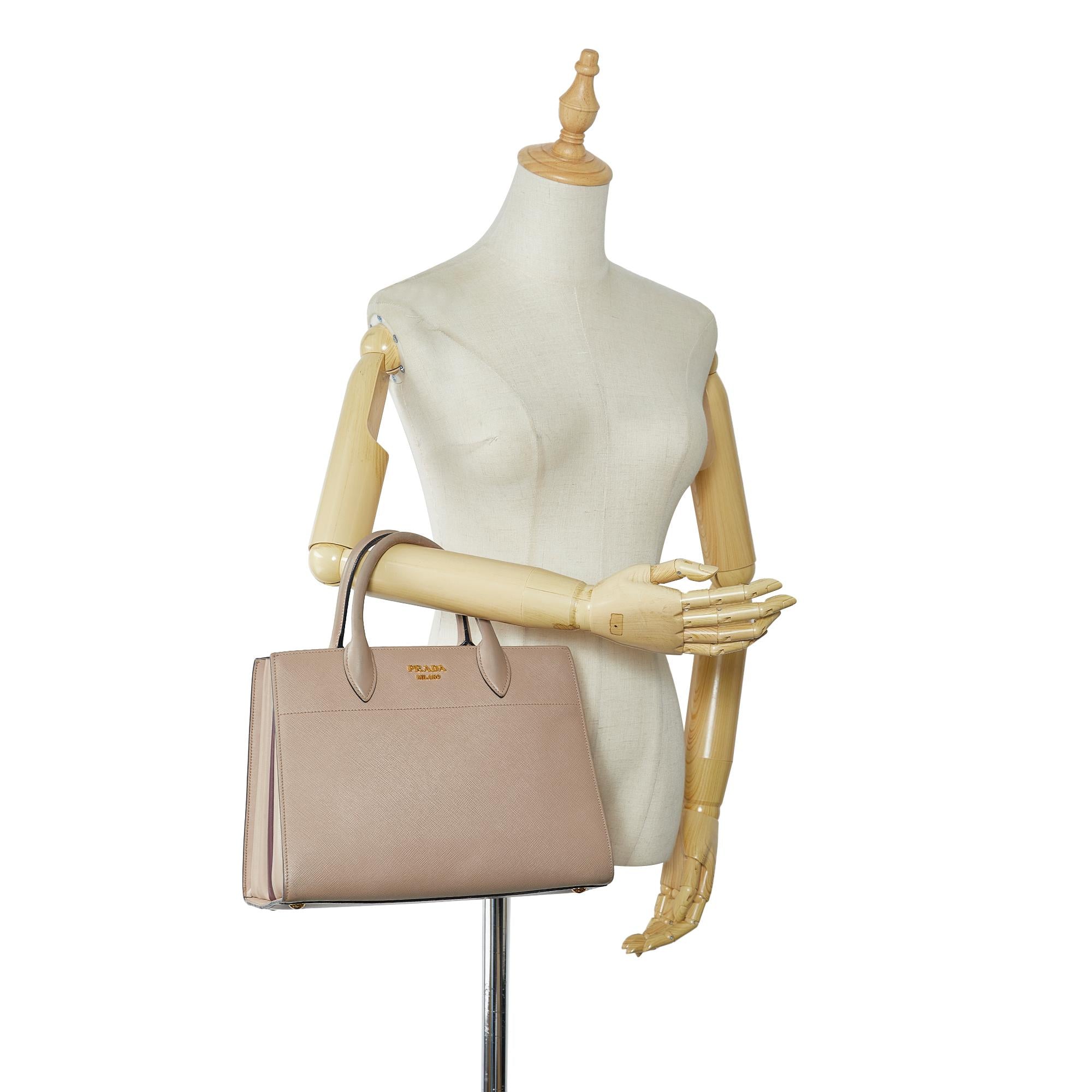 Prada Saffiano & City Calf Bibliotheque Bag (SHG-wE2mgA)