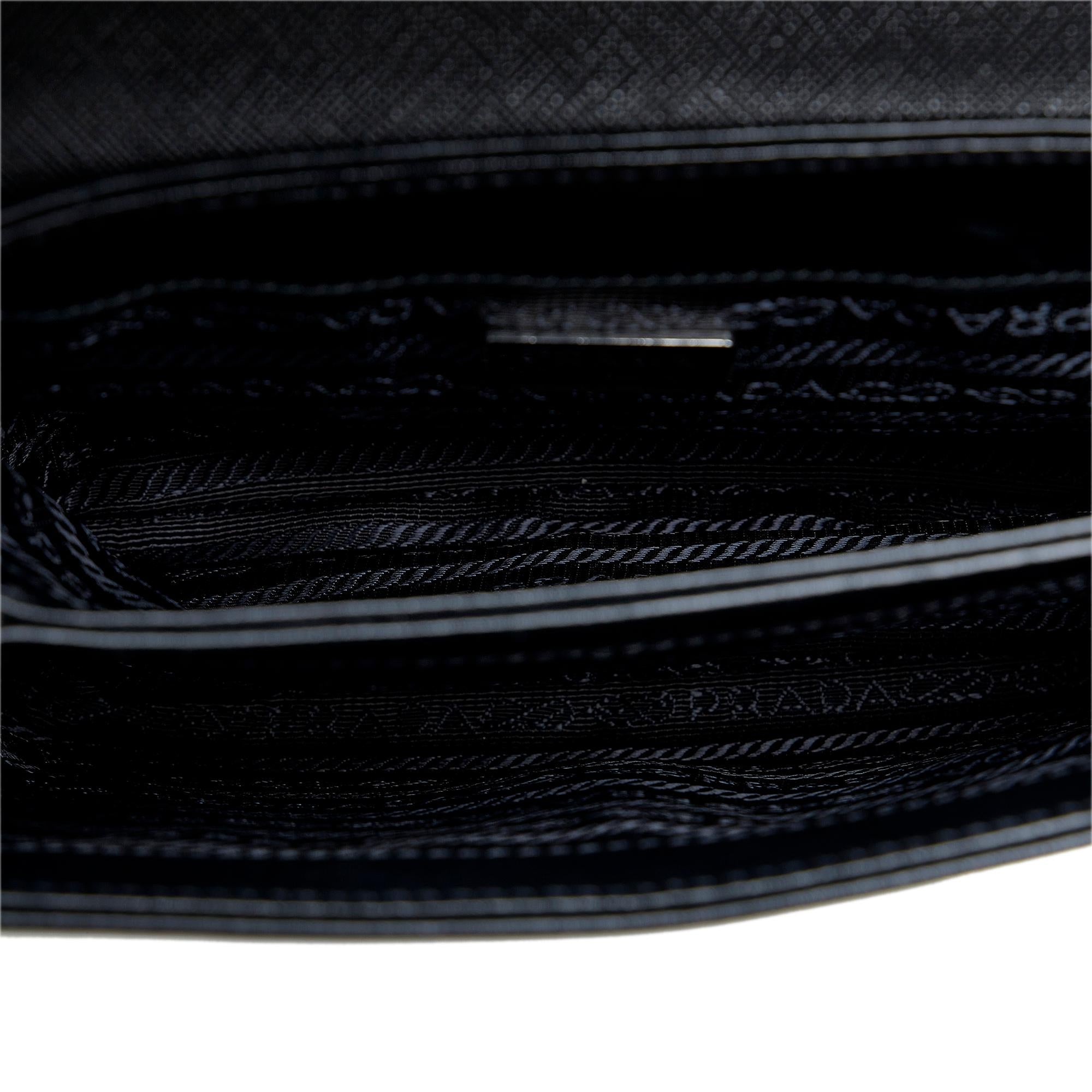 Prada Saffiano and City Calf Chain Crossbody Bag (SHG-CNo78j)