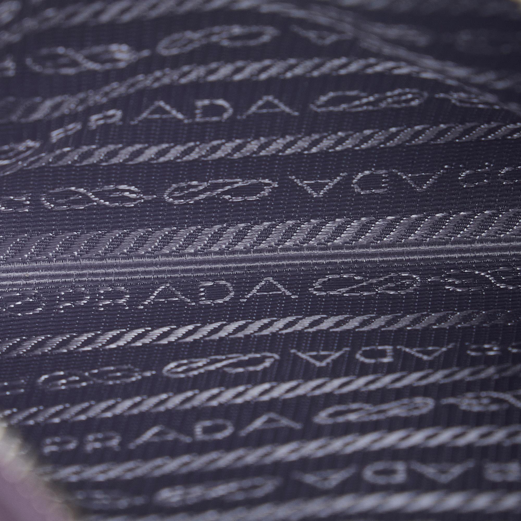 Prada Small Rete Paillettes Tote (SHG-sTPFny)