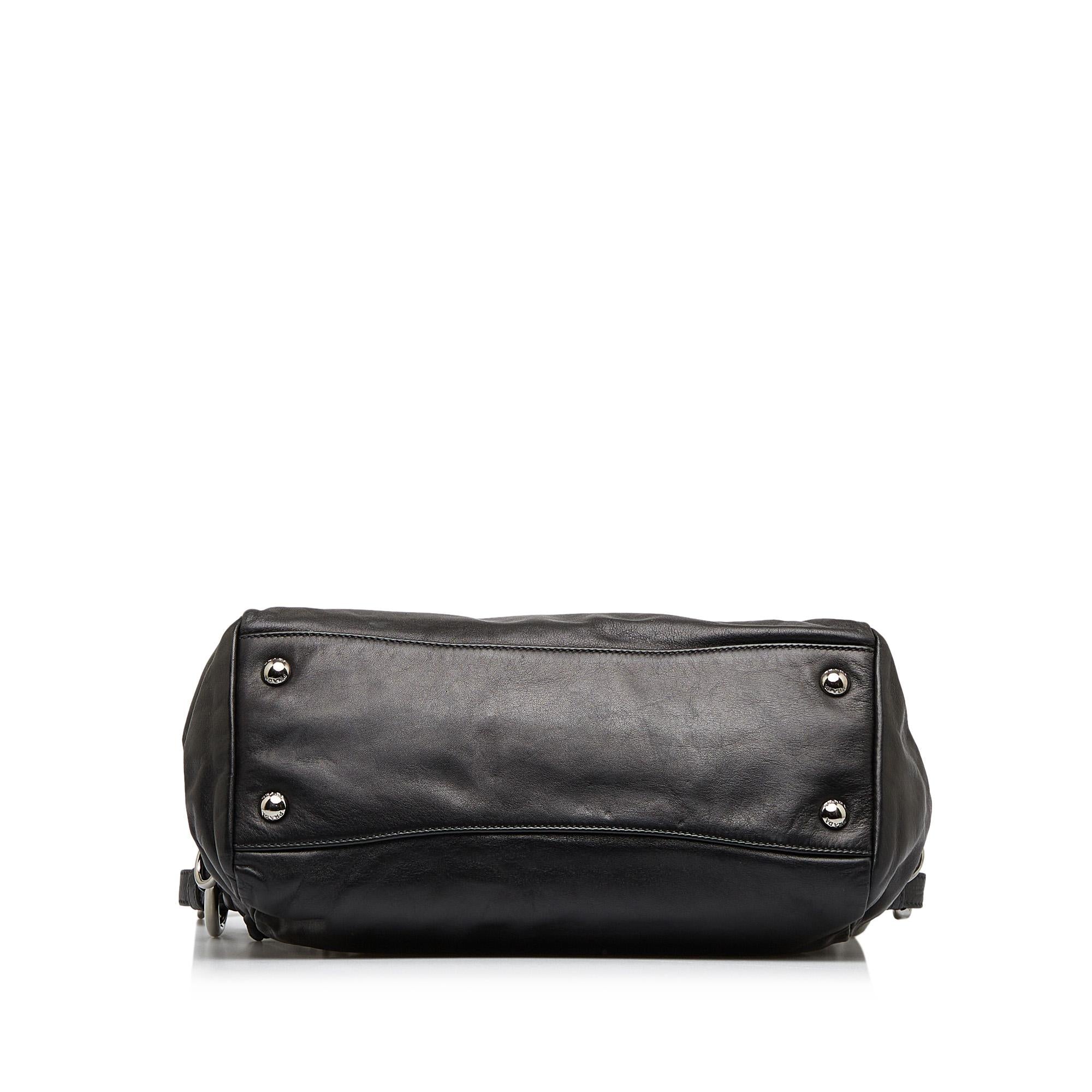 Prada Soft Calf Shoulder Bag (SHG-xibxya)