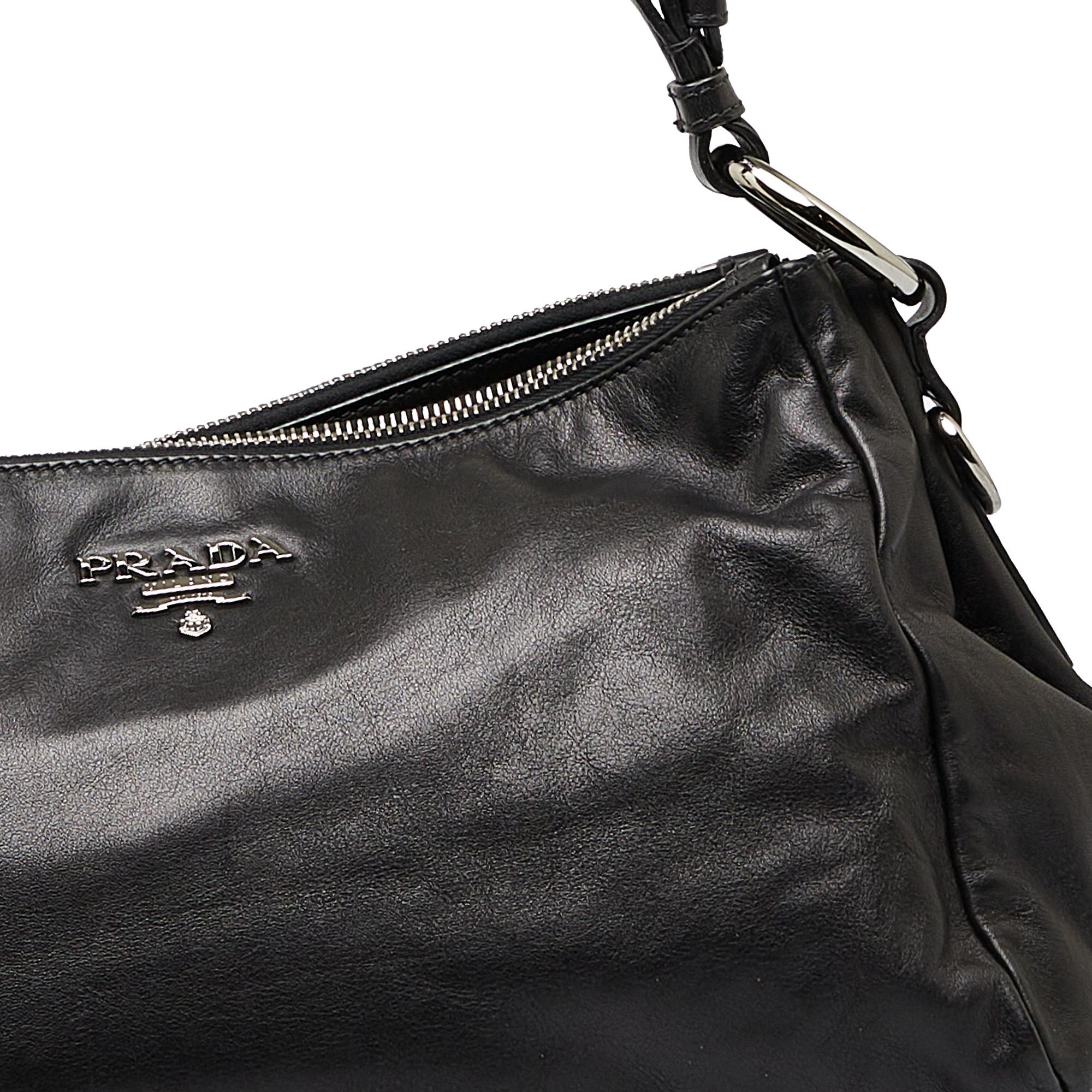 Prada Soft Calf Shoulder Bag (SHG-xibxya)