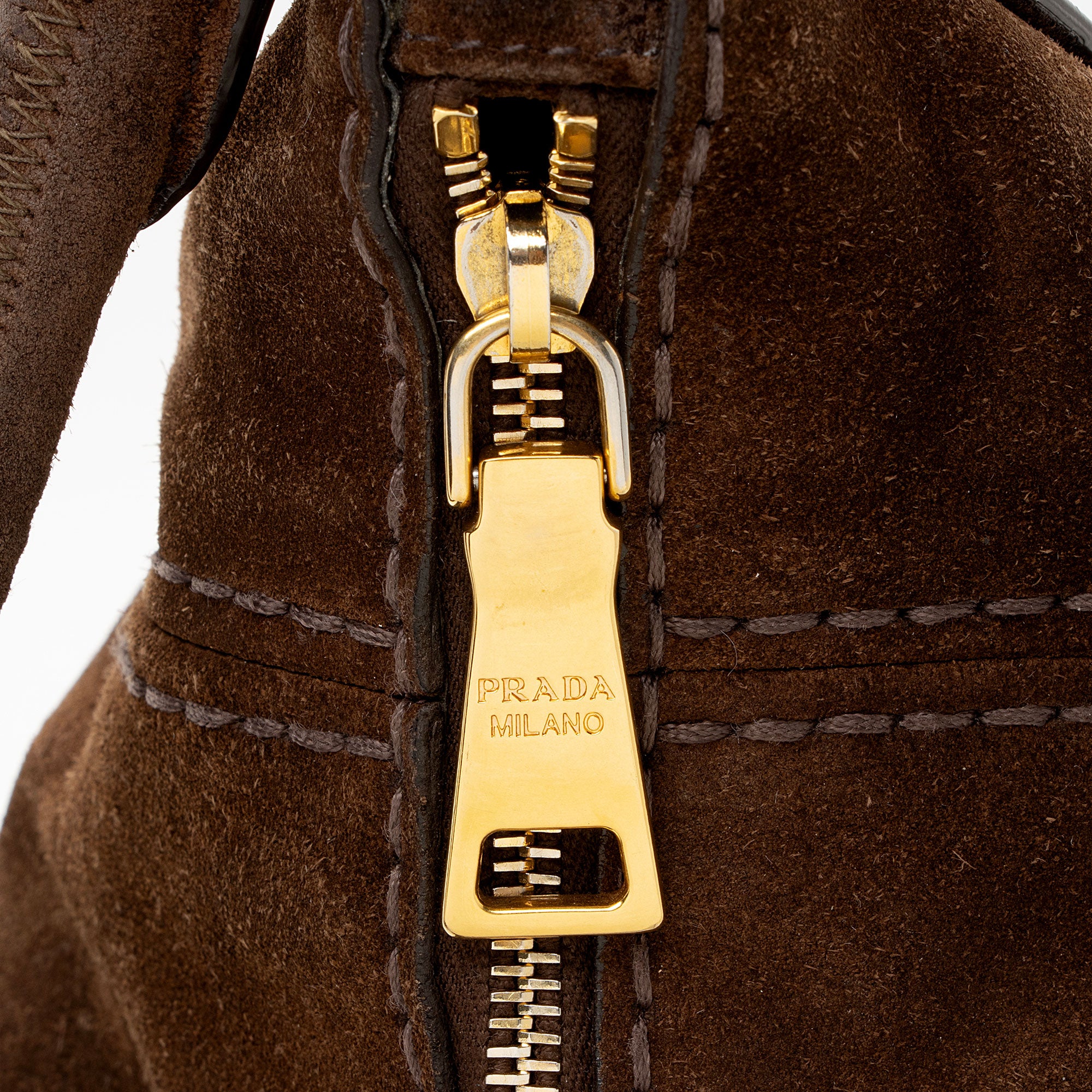 Prada Scamosciato Suede Hobo (SHF-hH2jDe)