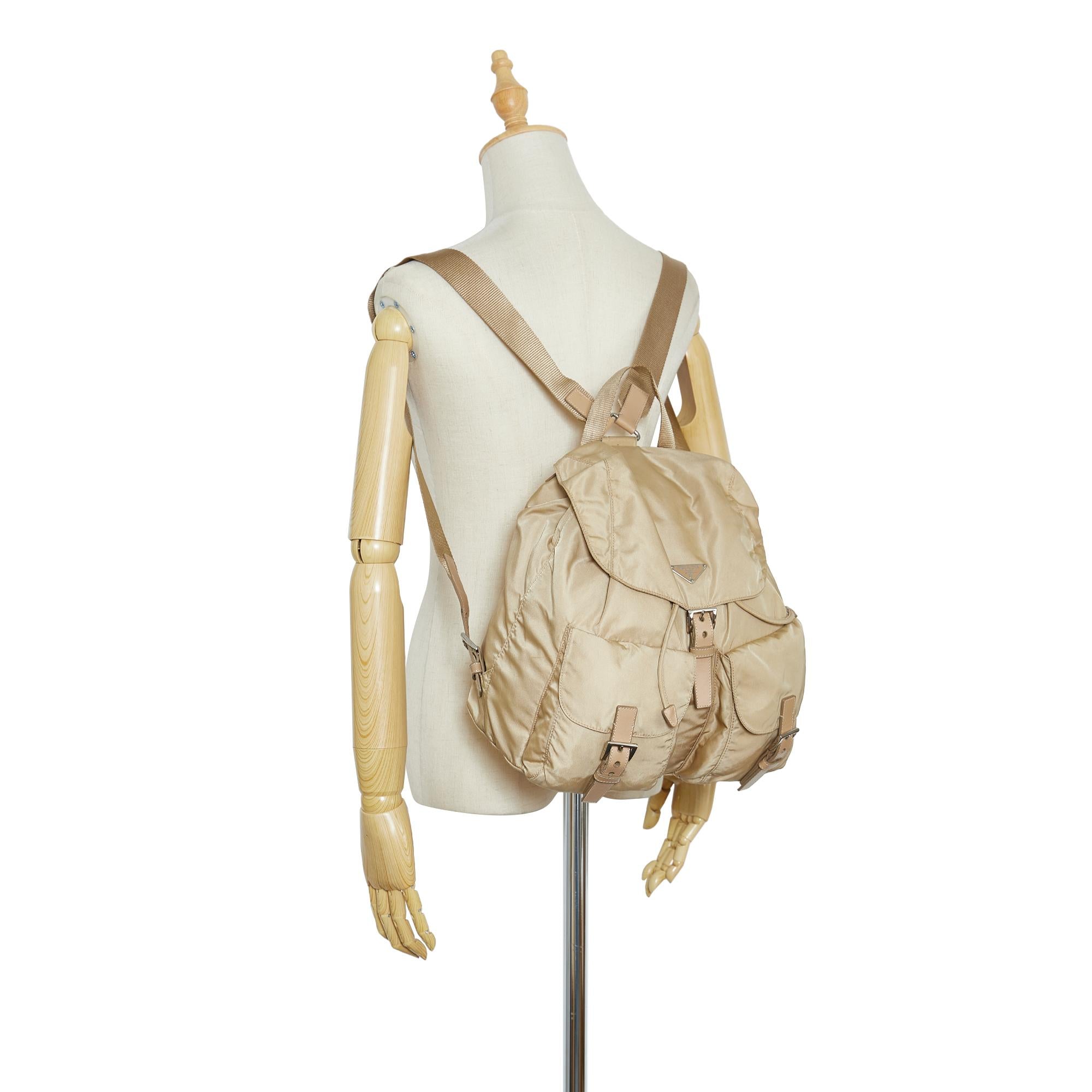 Prada Tessuto Backpack (SHG-veMRg4)