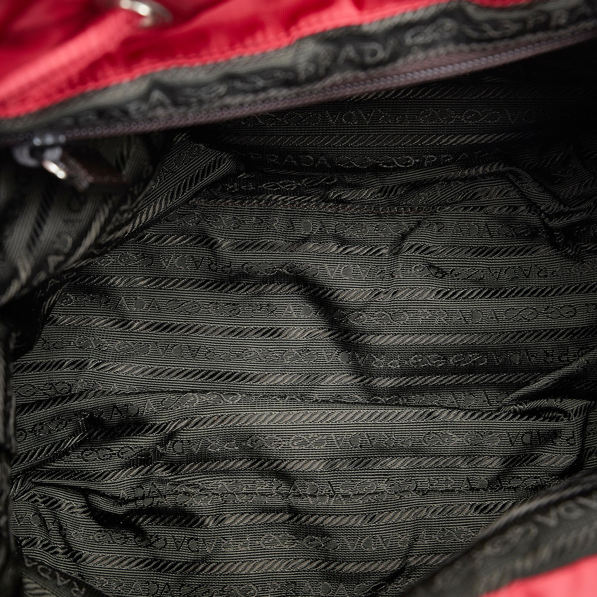 Prada Tessuto Backpack (SHG-pQYCkH)