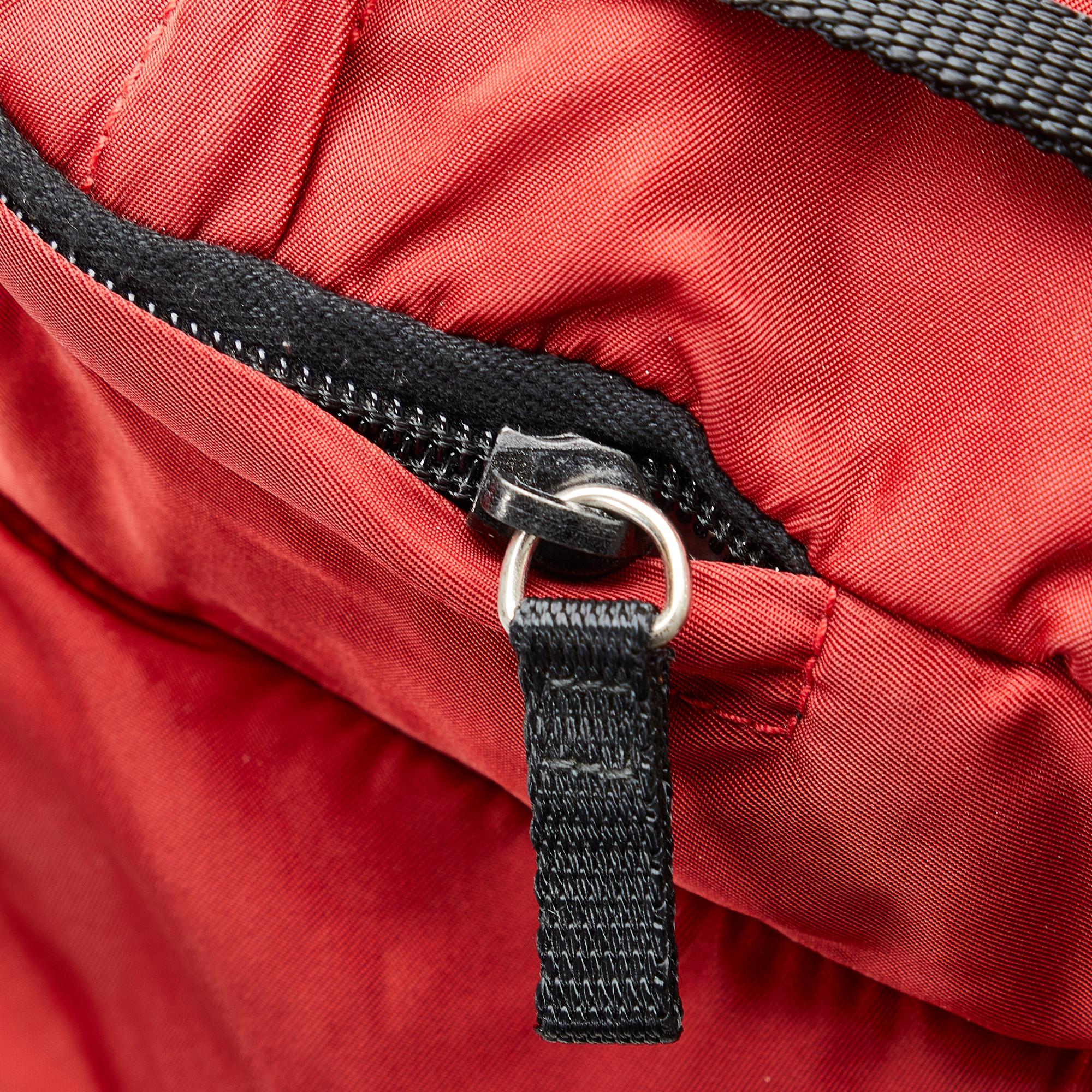 Prada Tessuto Backpack (SHG-xkibDT)