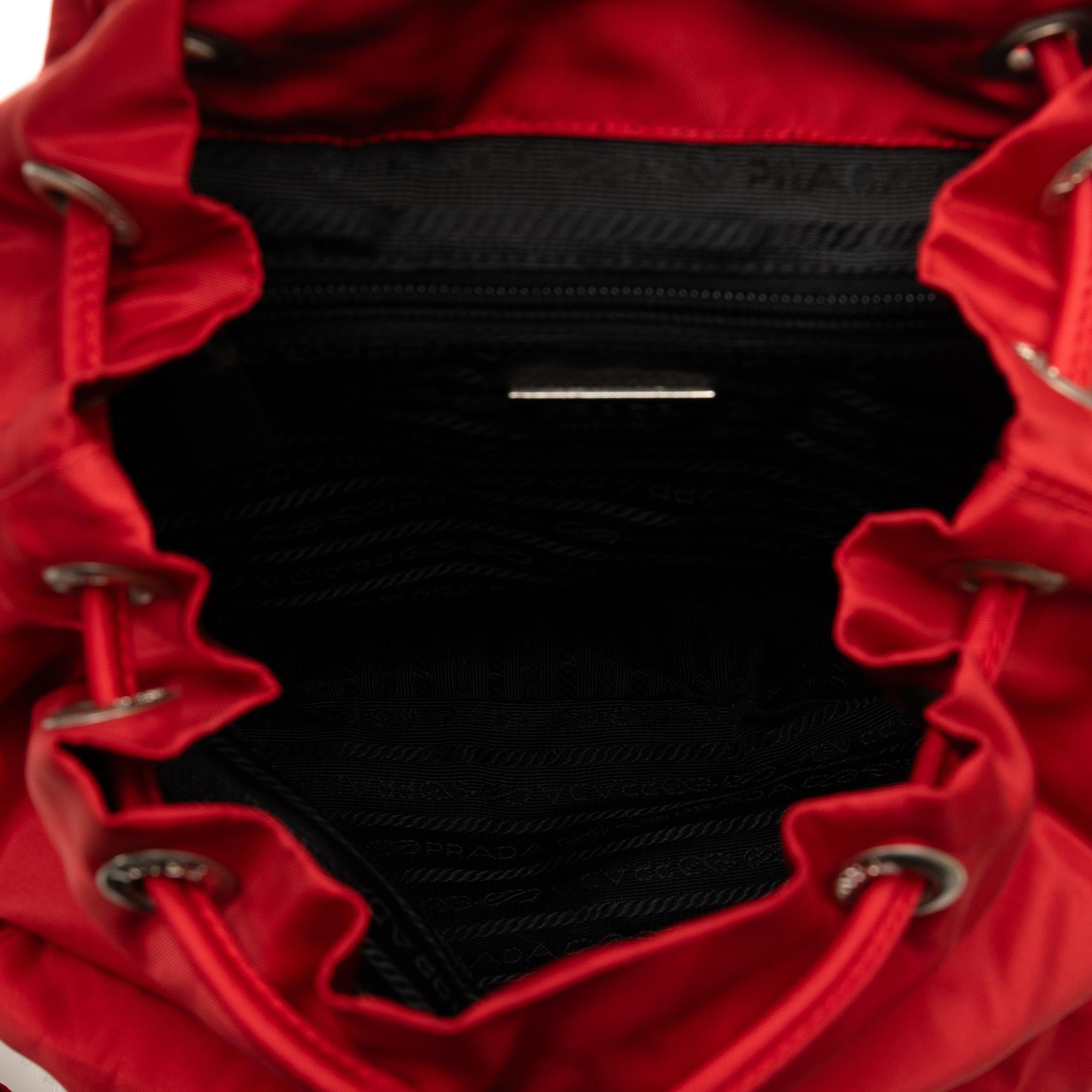 Prada Tessuto Backpack (SHG-wfryc9)