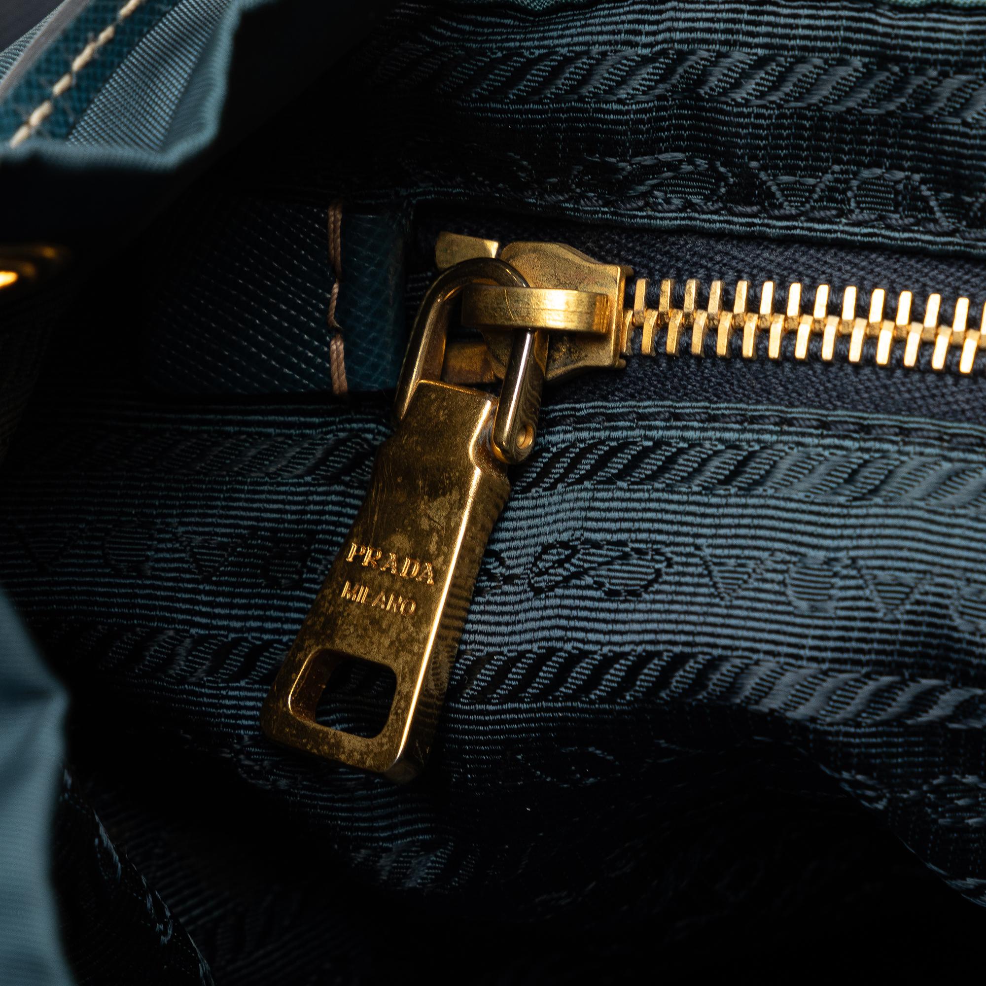 Prada Tessuto Backpack (SHG-JlynbU)