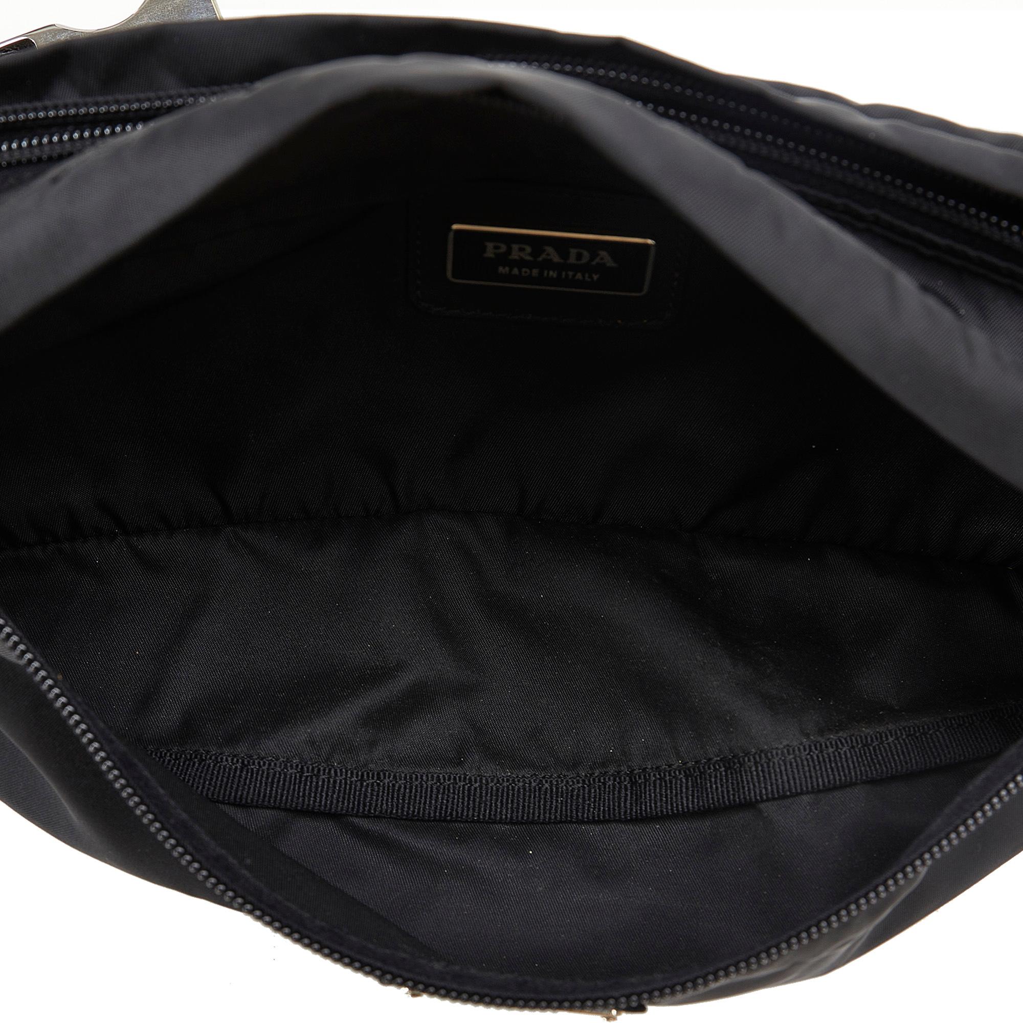 Prada Tessuto Belt Bag (SHG-T9XxtD)