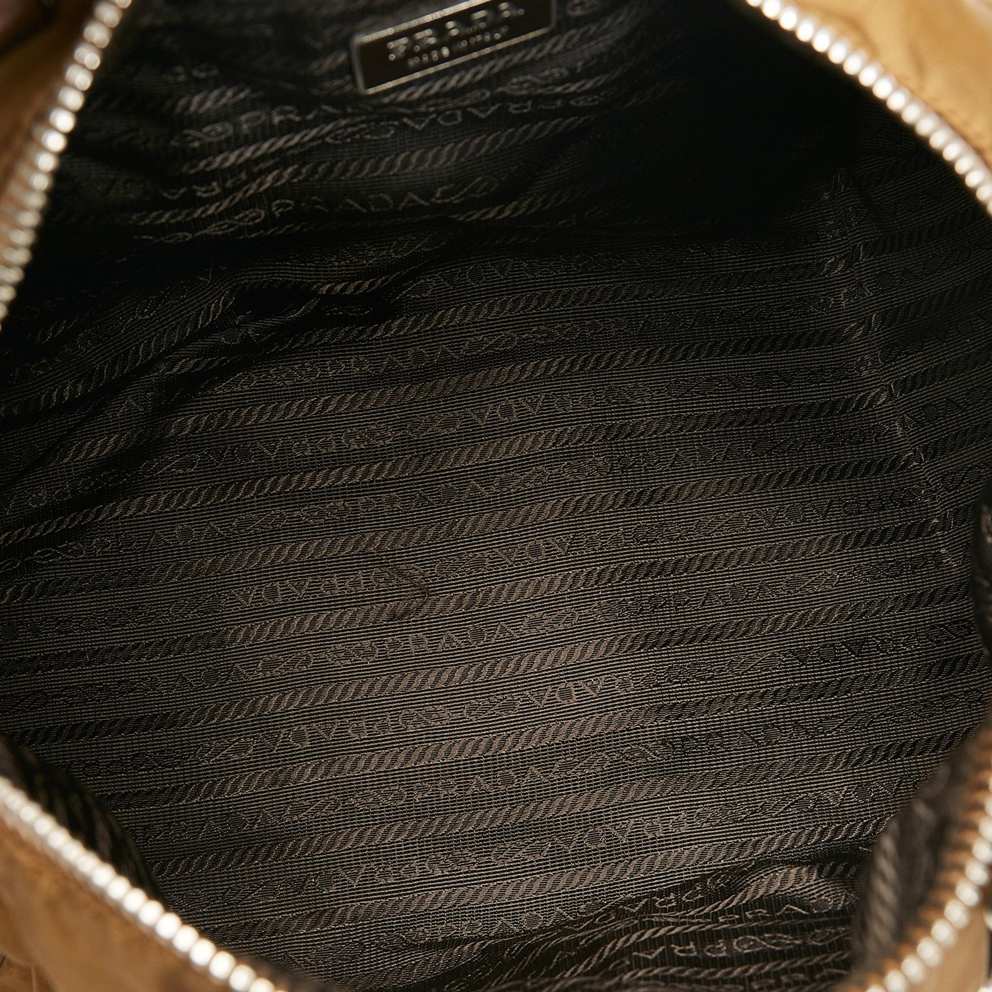 Prada Tessuto Boston Bag (SHG-MKVaQA)