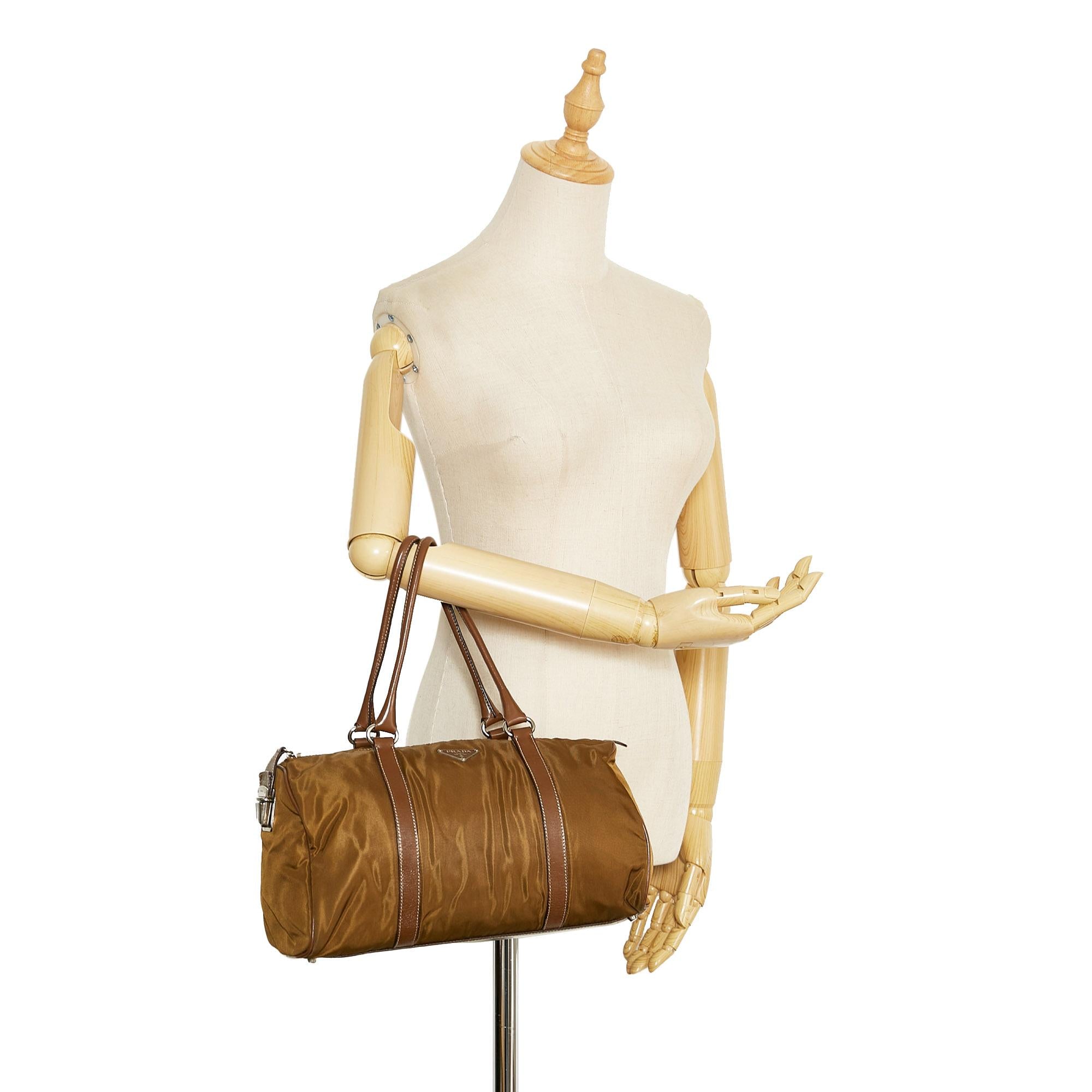 Prada Tessuto Boston Bag (SHG-MKVaQA)