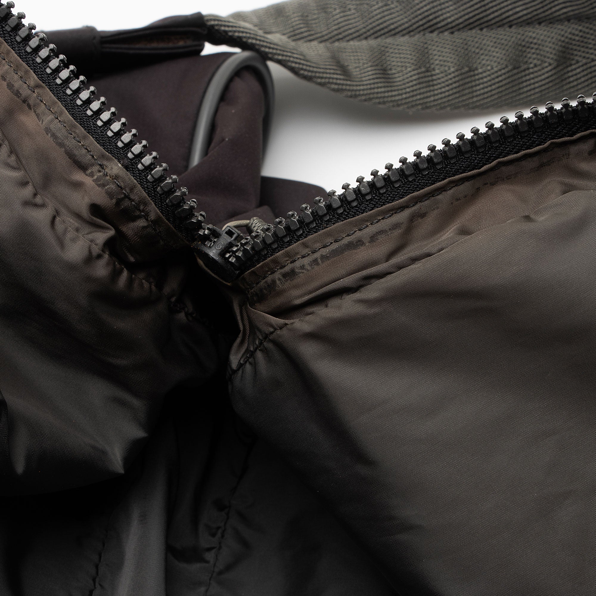 Prada Tessuto Small Duffle Bag (SHF-eCcYuP)