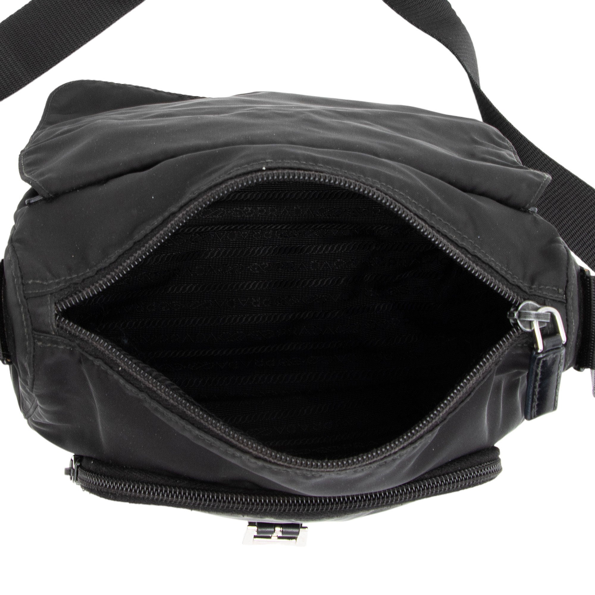 Prada Tessuto Buckle Messenger (SHF-ZElqhI)