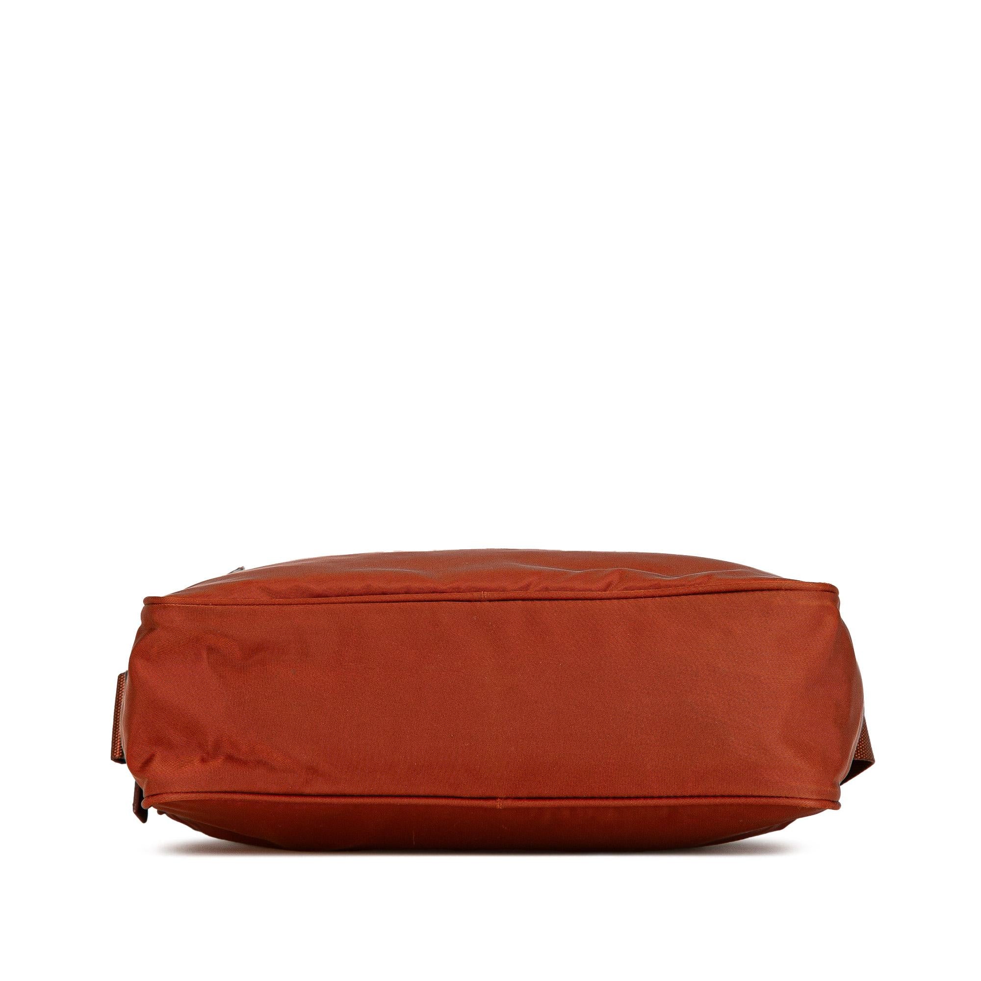 Prada Tessuto Camera Bag (SHG-BdyeAh)