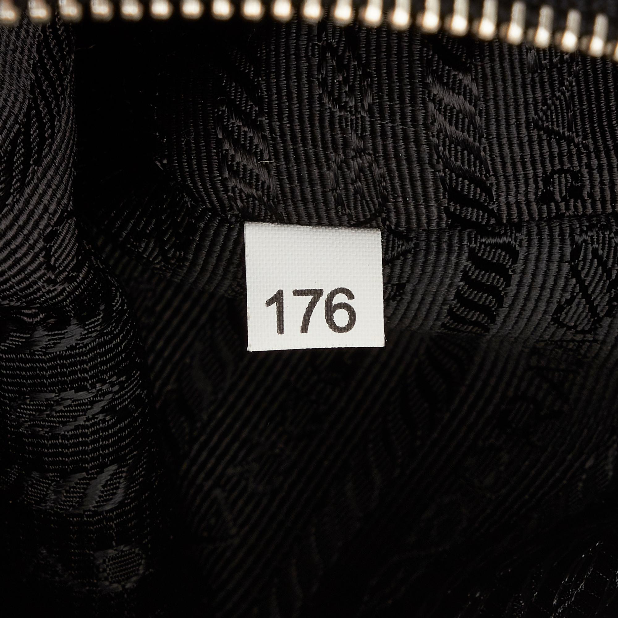 Prada Tessuto Crossbody Bag (SHG-vK4exL)