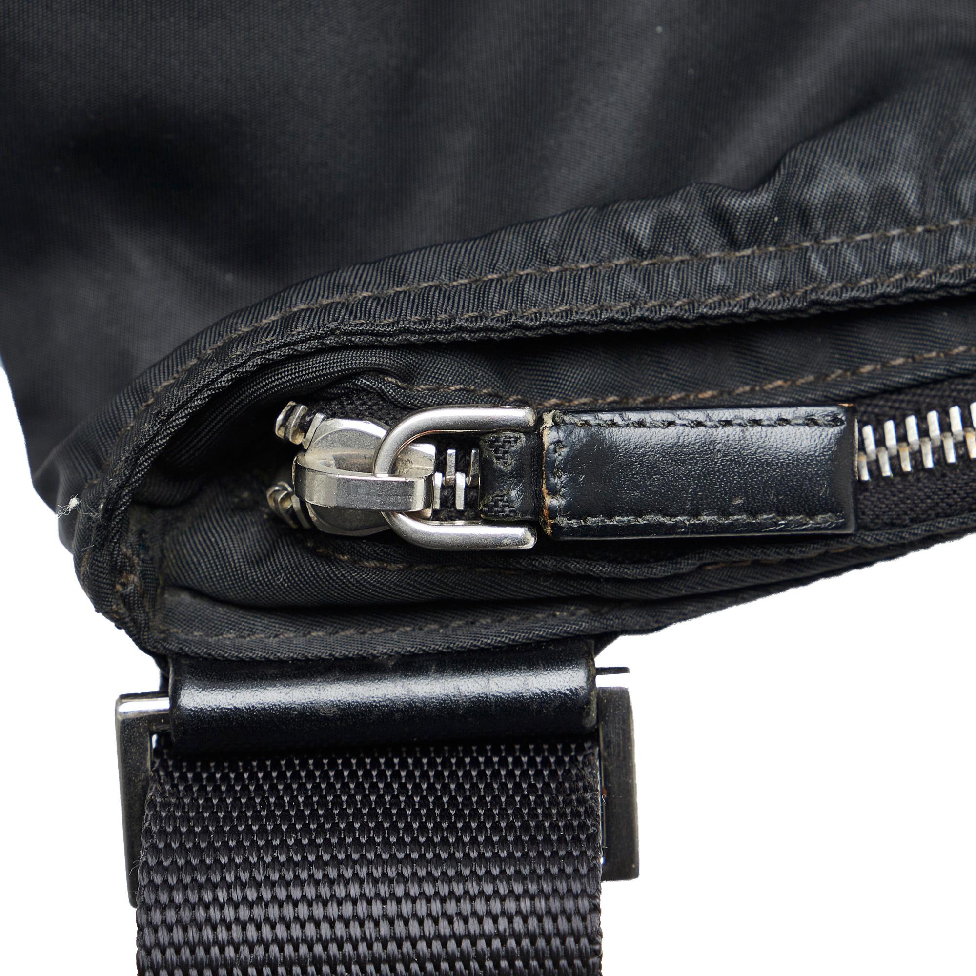 Prada Tessuto Crossbody Bag (SHG-lT7UI2)