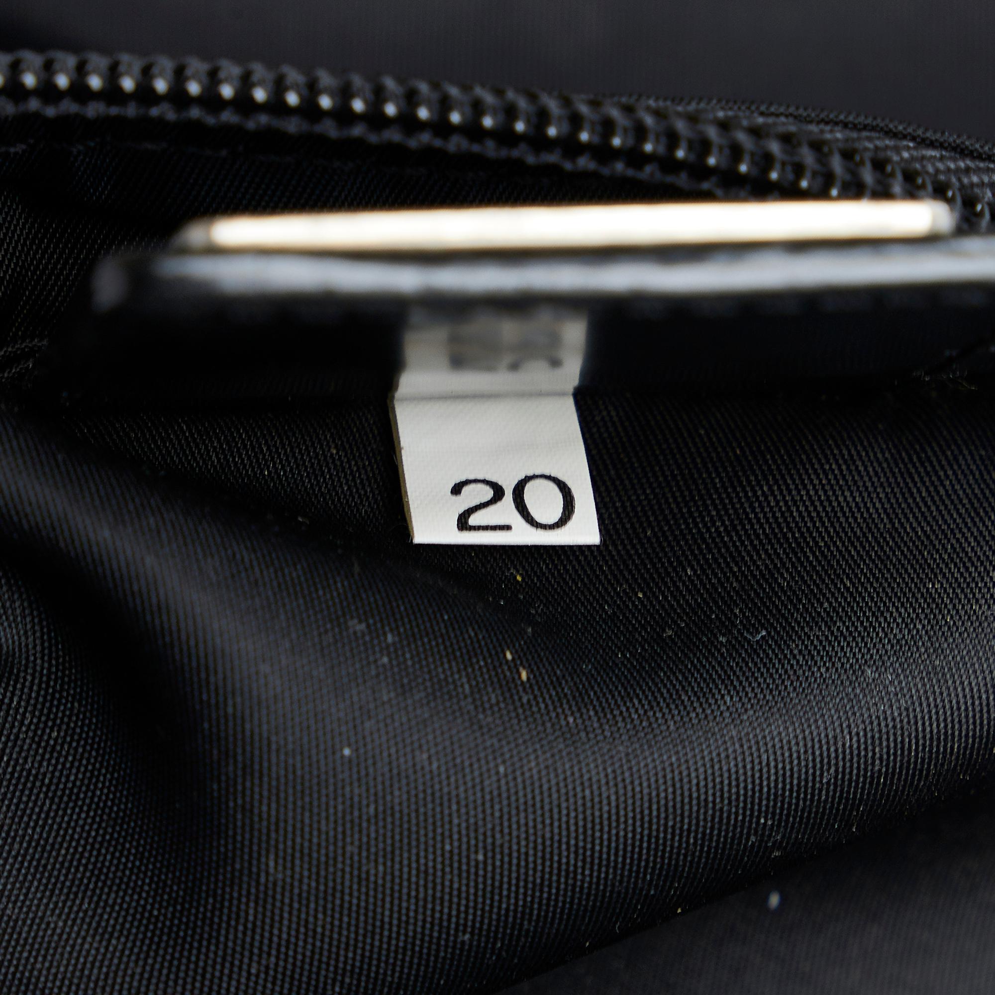 Prada Tessuto Crossbody Bag (SHG-sIKrSD)