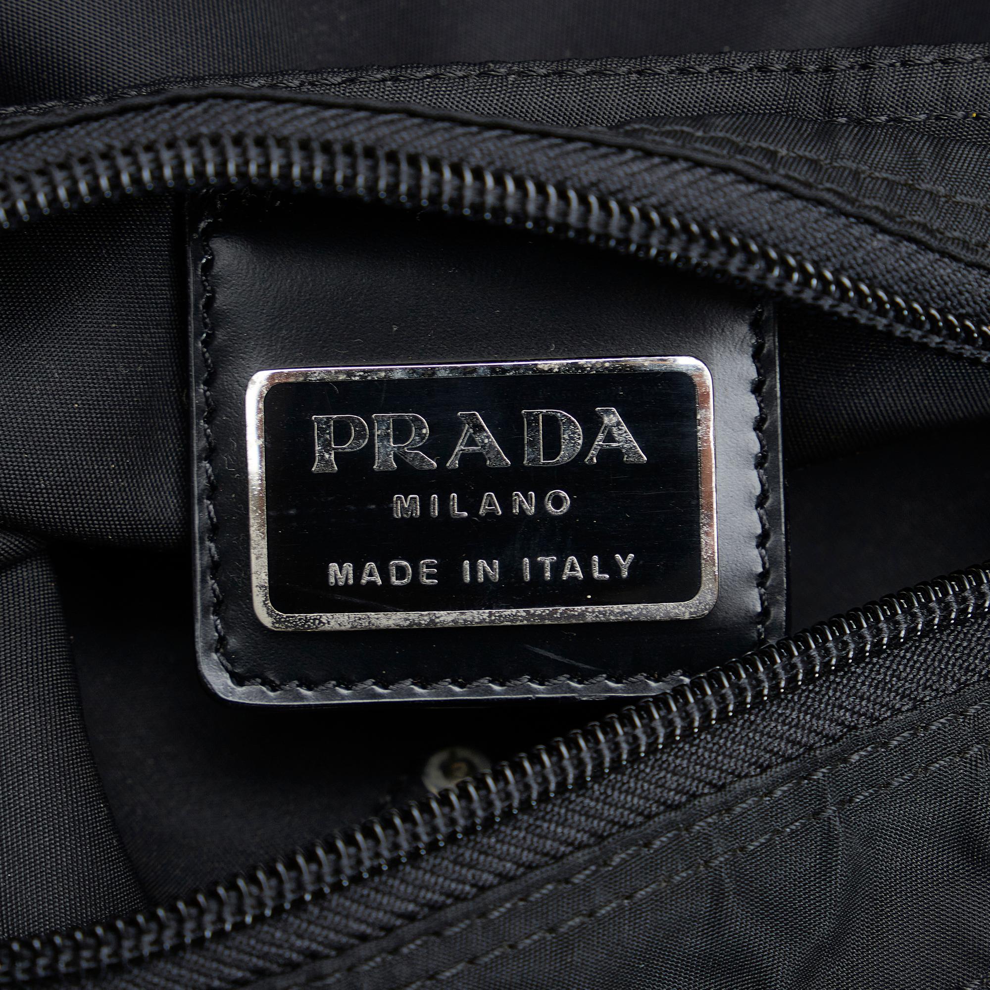 Prada Tessuto Crossbody Bag (SHG-sIKrSD)