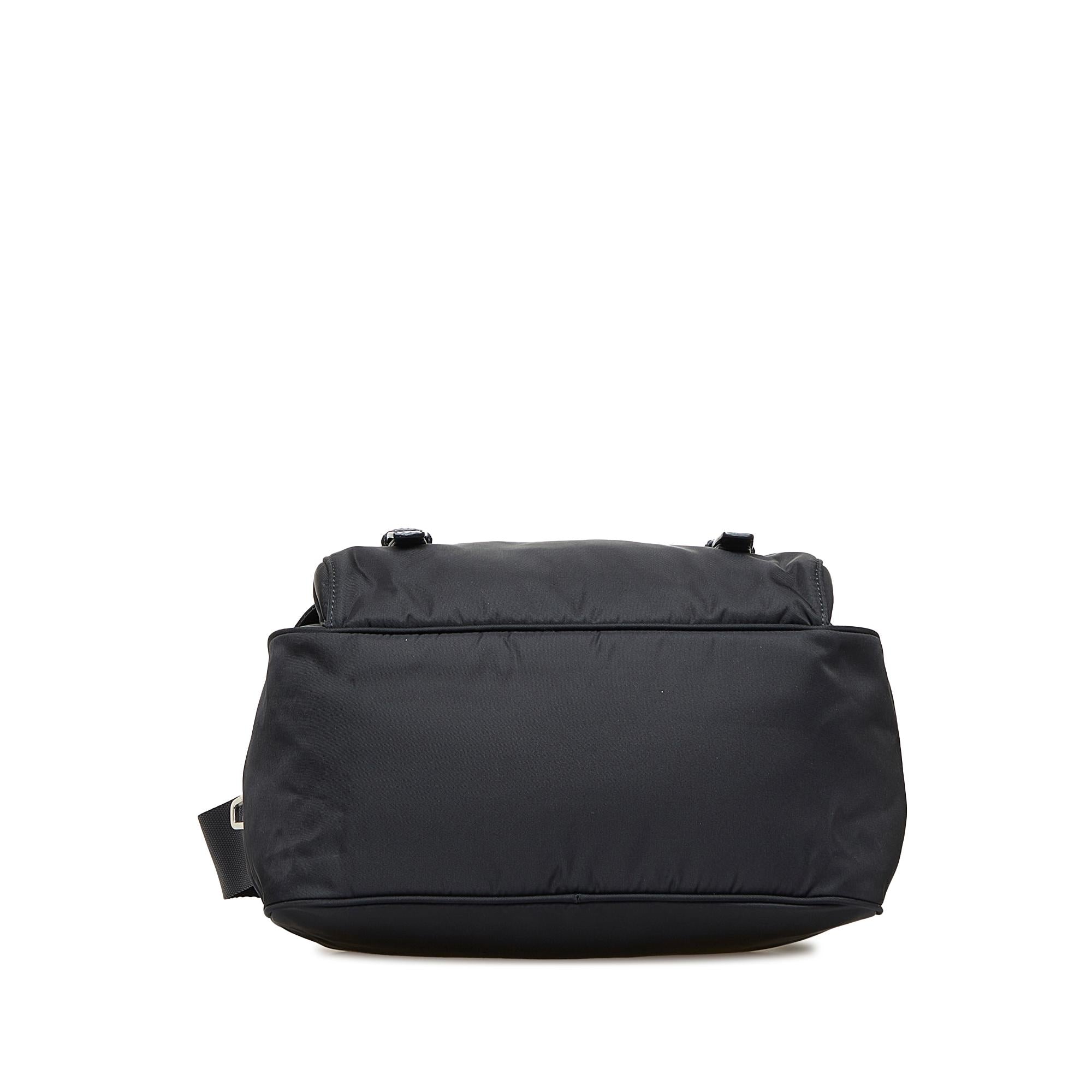 Prada Tessuto Crossbody Bag (SHG-lksWTM)