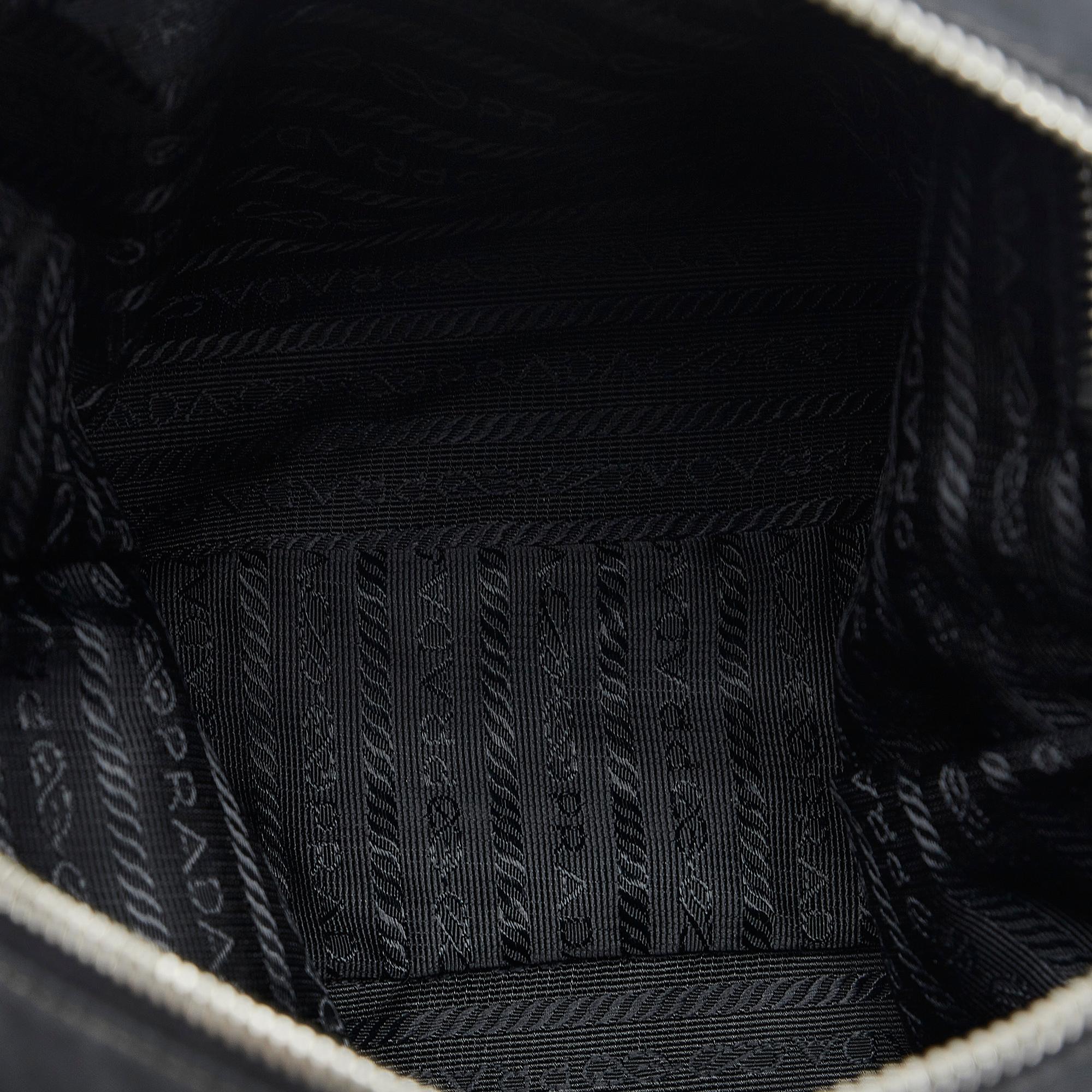 Prada Tessuto Crossbody Bag (SHG-Z7PiPF)