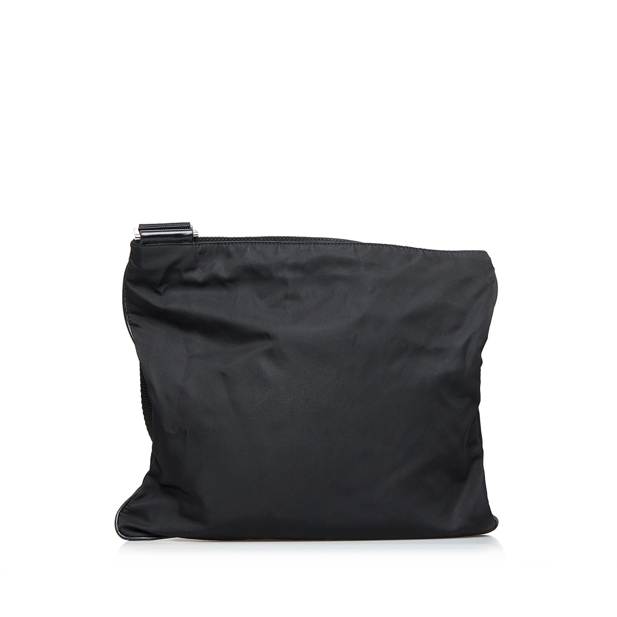 Prada Tessuto Crossbody Bag (SHG-MSMFTD)