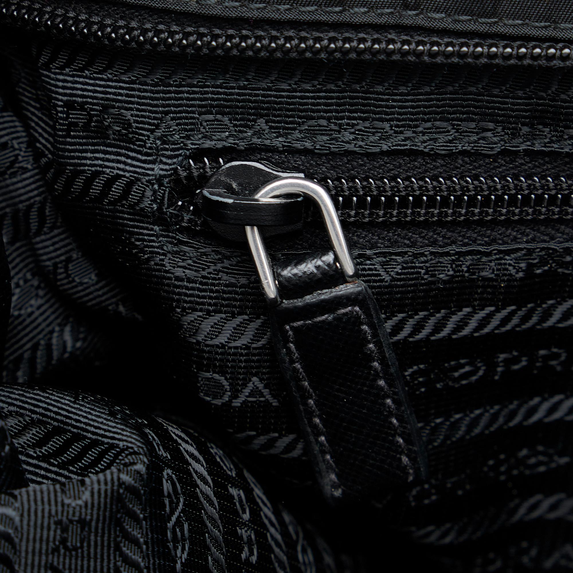 Prada Tessuto Crossbody Bag (SHG-MSMFTD)