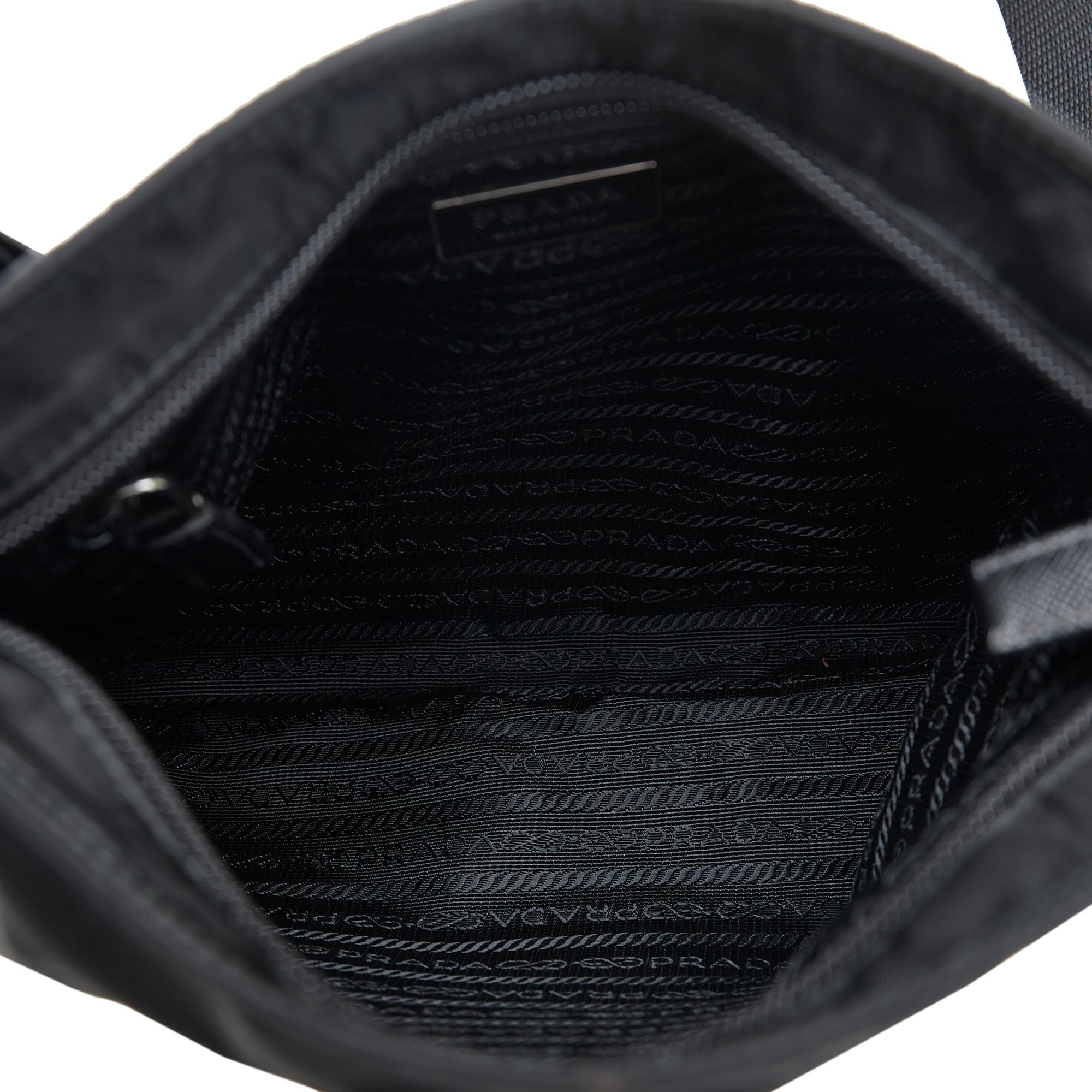 Prada Tessuto Crossbody Bag (SHG-MSMFTD)