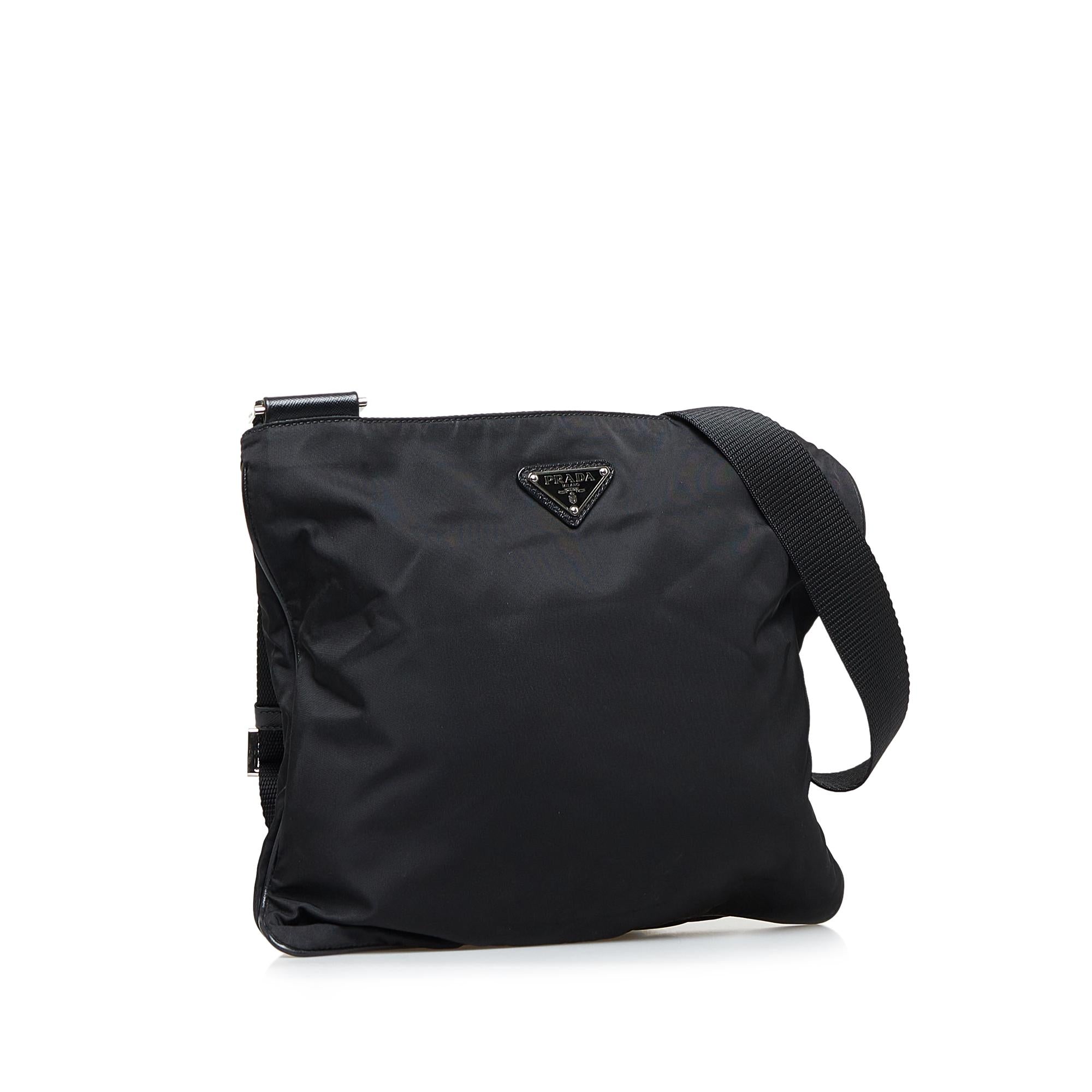 Prada Tessuto Crossbody Bag (SHG-MSMFTD)