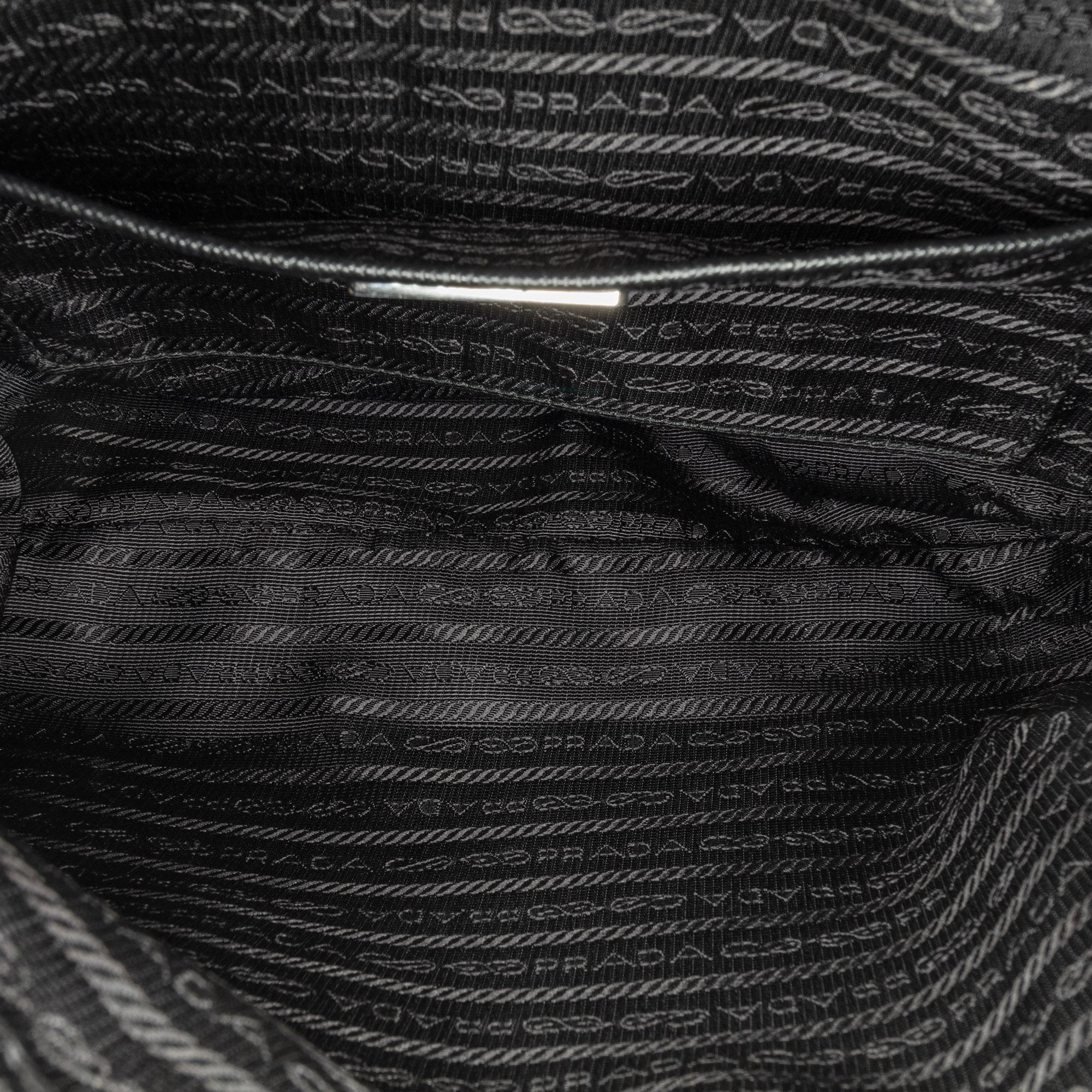 Prada Tessuto Crossbody Bag (SHG-nIlsRa)