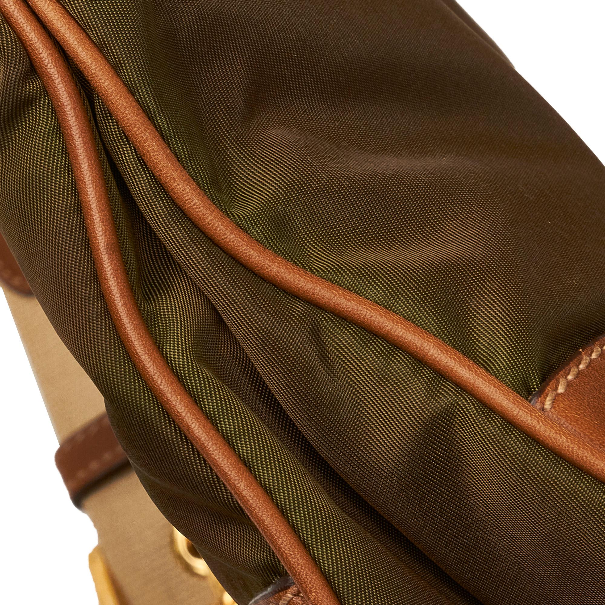 Prada Tessuto Crossbody (SHG-9mGxHO)