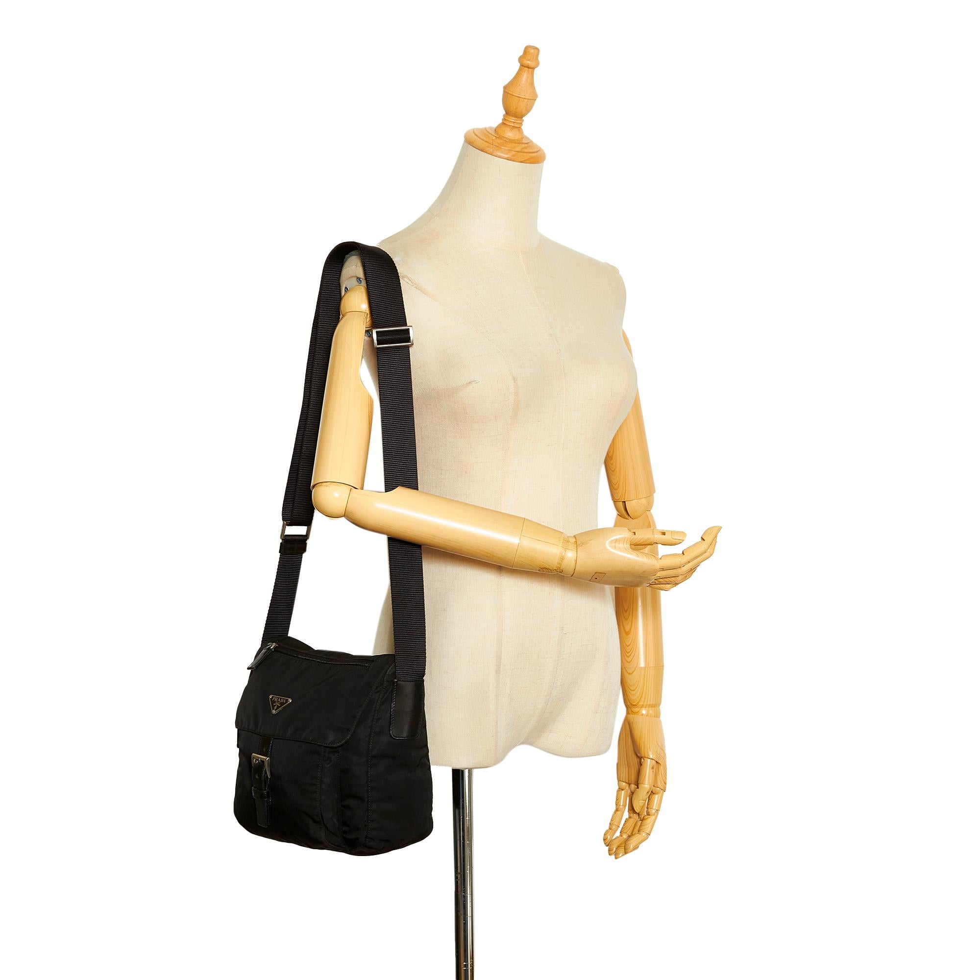 Prada Tessuto Crossbody (SHG-1r5iI6)