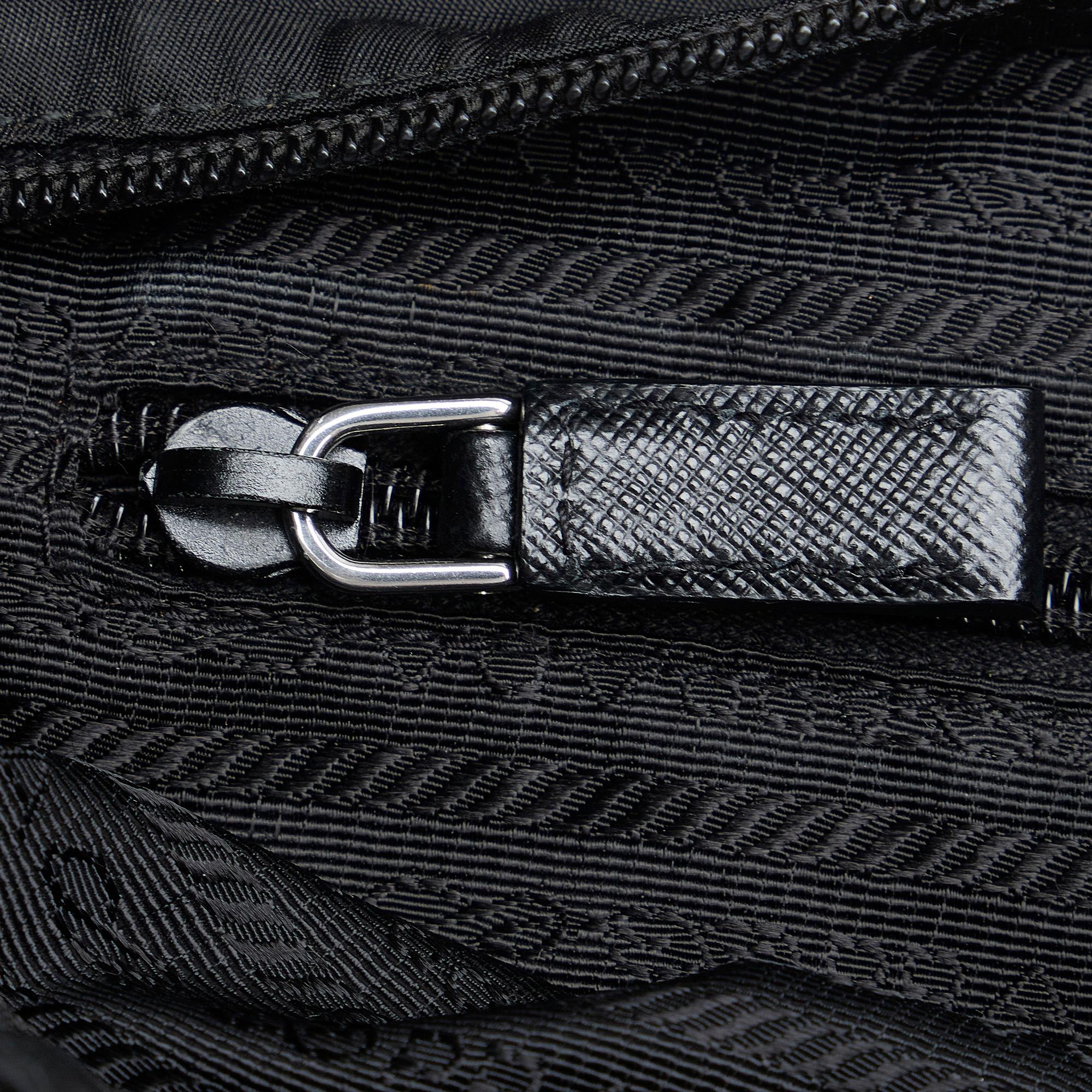 Prada Tessuto Crossbody (SHG-qlf4E3)