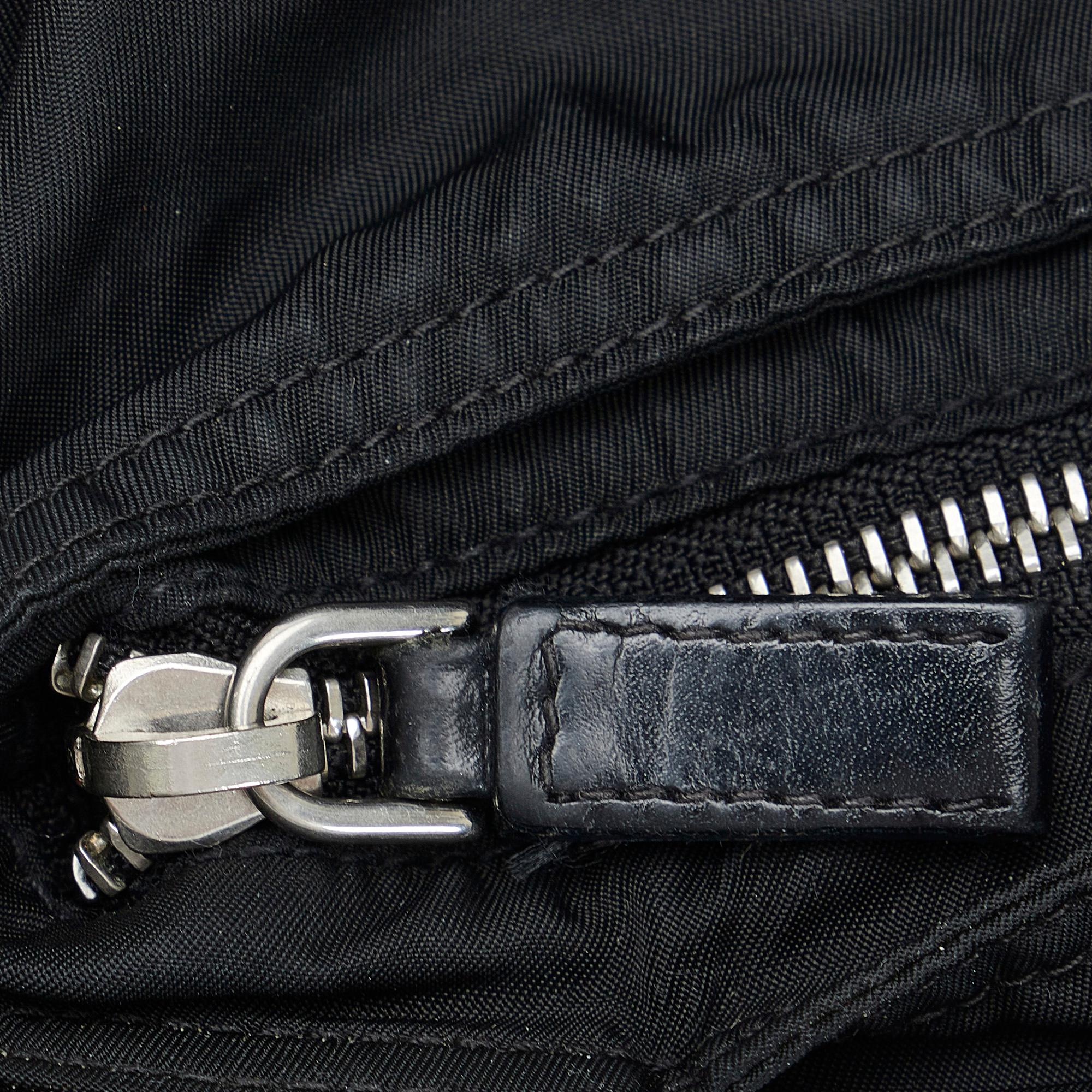 Prada Tessuto Crossbody (SHG-0C4lmB)