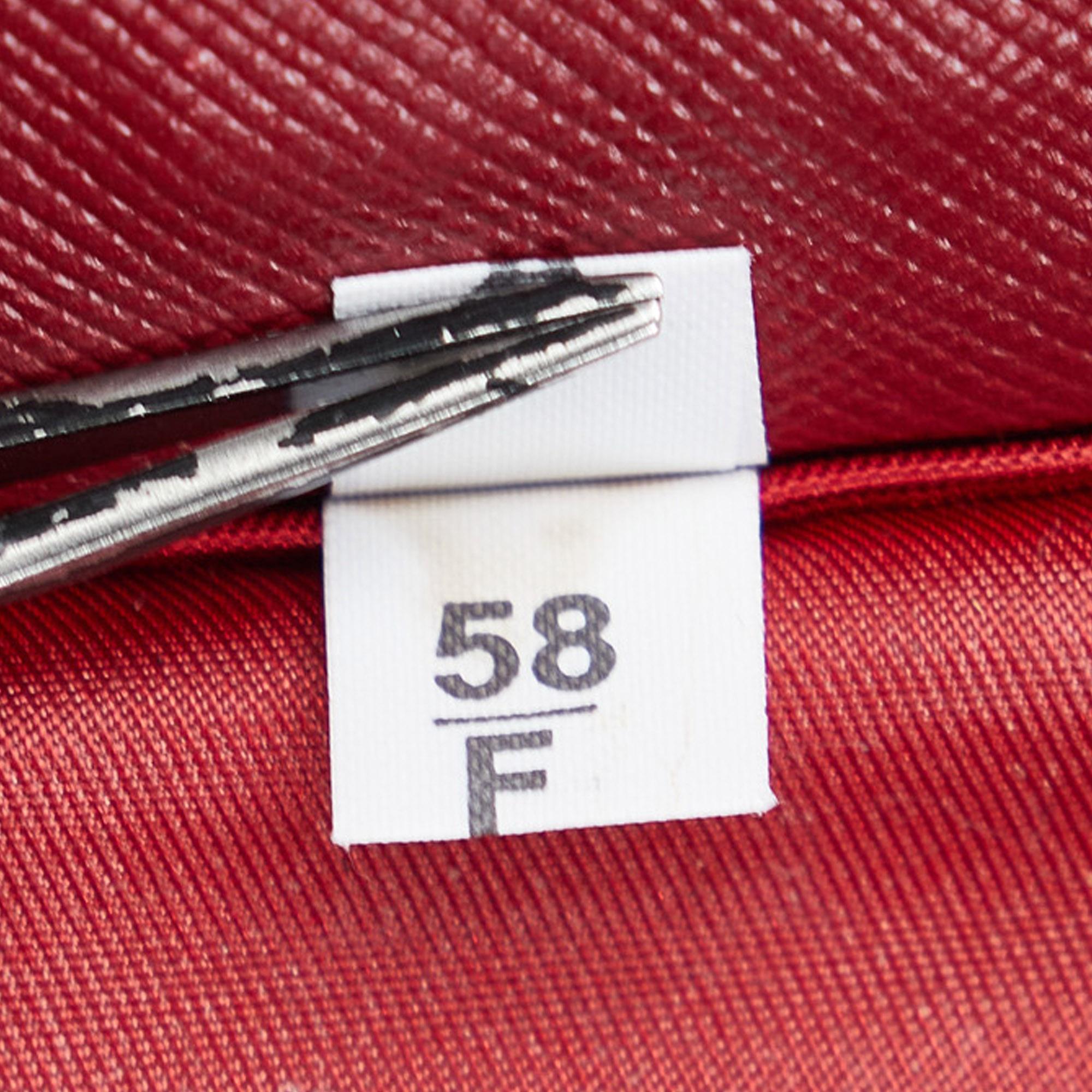 Prada Tessuto Crossbody (SHG-MIv0U7)