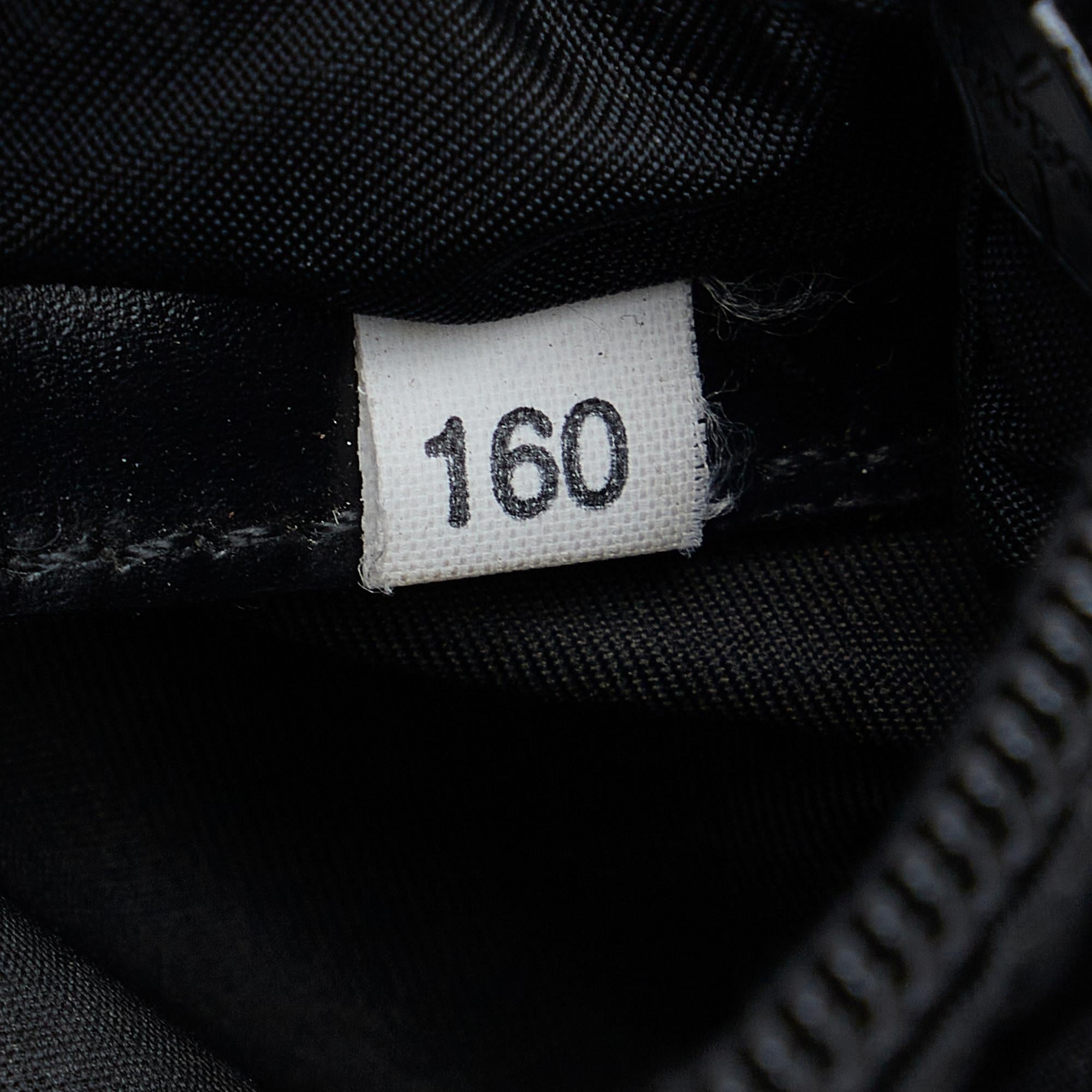 Prada Tessuto Crossbody (SHG-adhFLj)