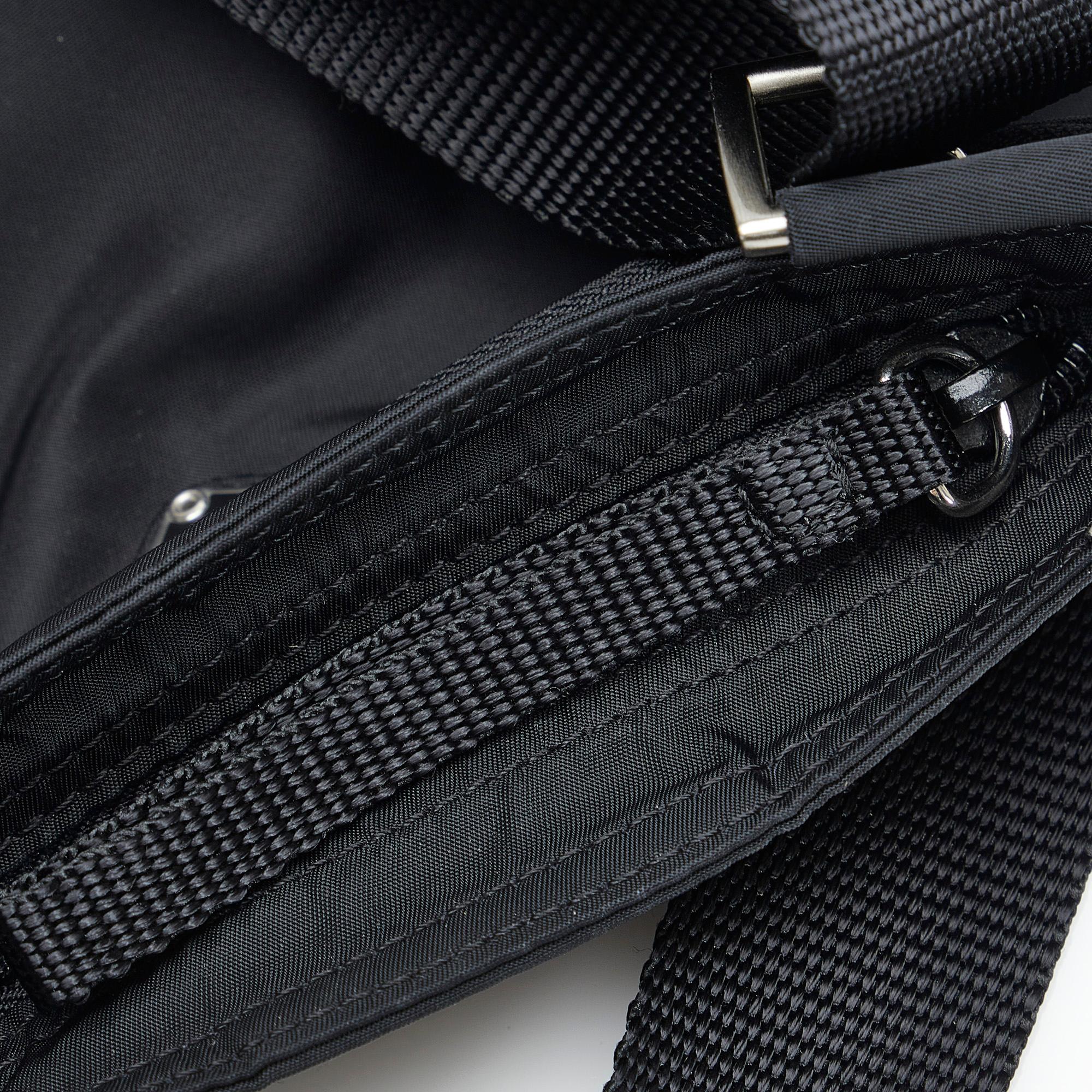 Prada Tessuto Crossbody (SHG-ksw0pT)