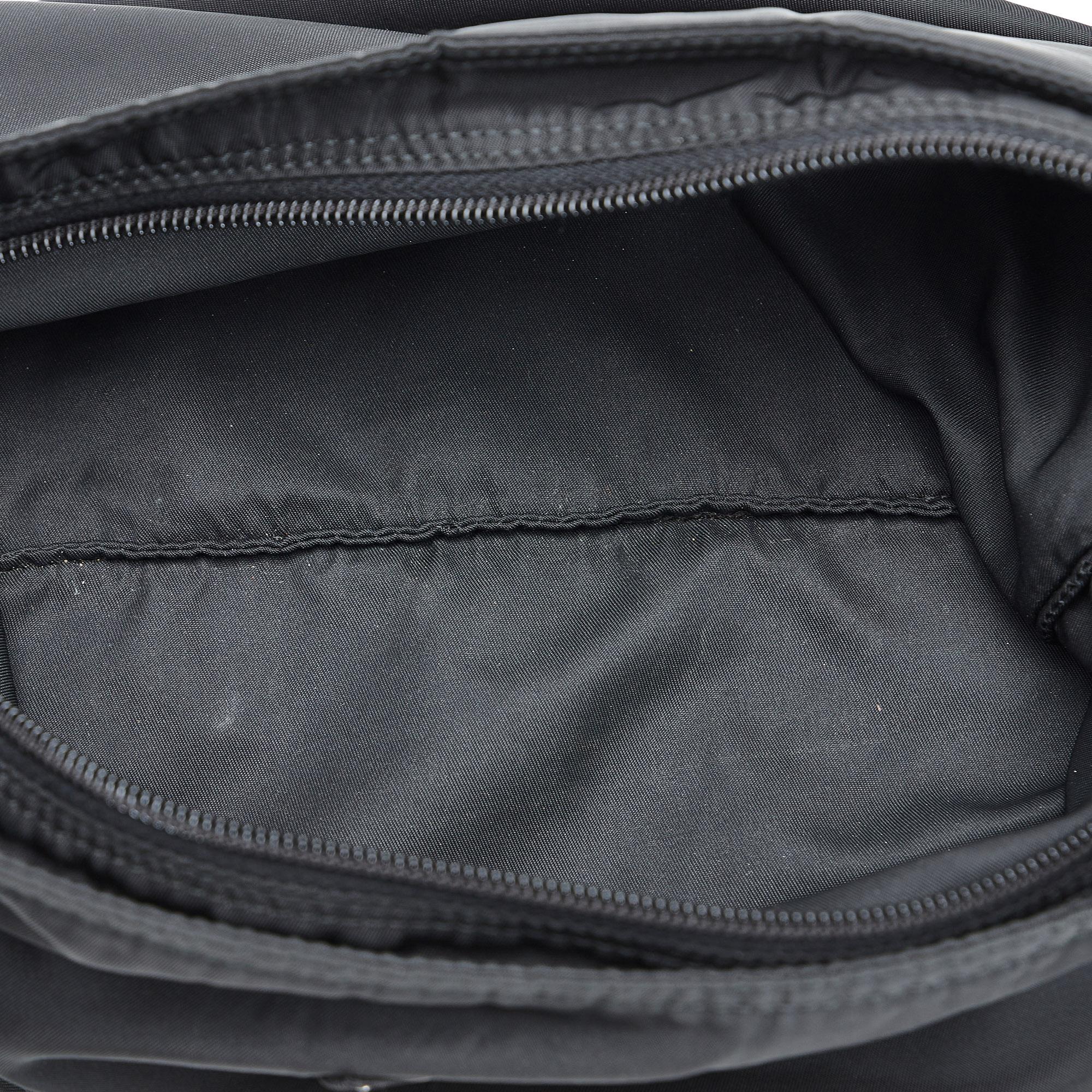 Prada Tessuto Crossbody (SHG-3WVpyt)