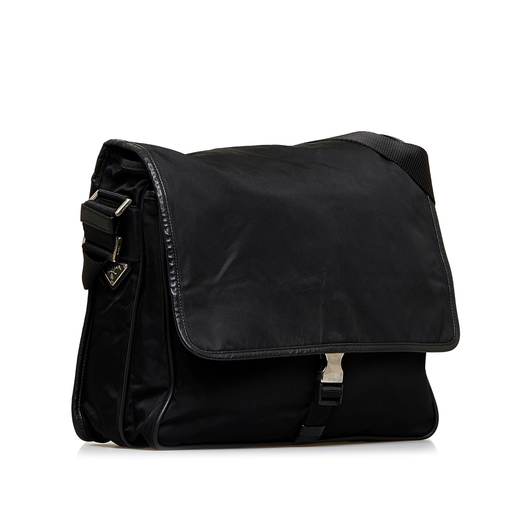 Prada Tessuto Crossbody (SHG-IUsqIR)