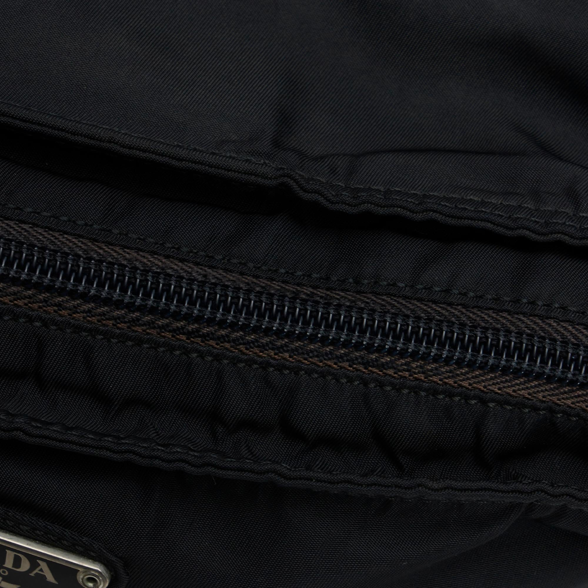 Prada Tessuto Crossbody (SHG-hYlBco)