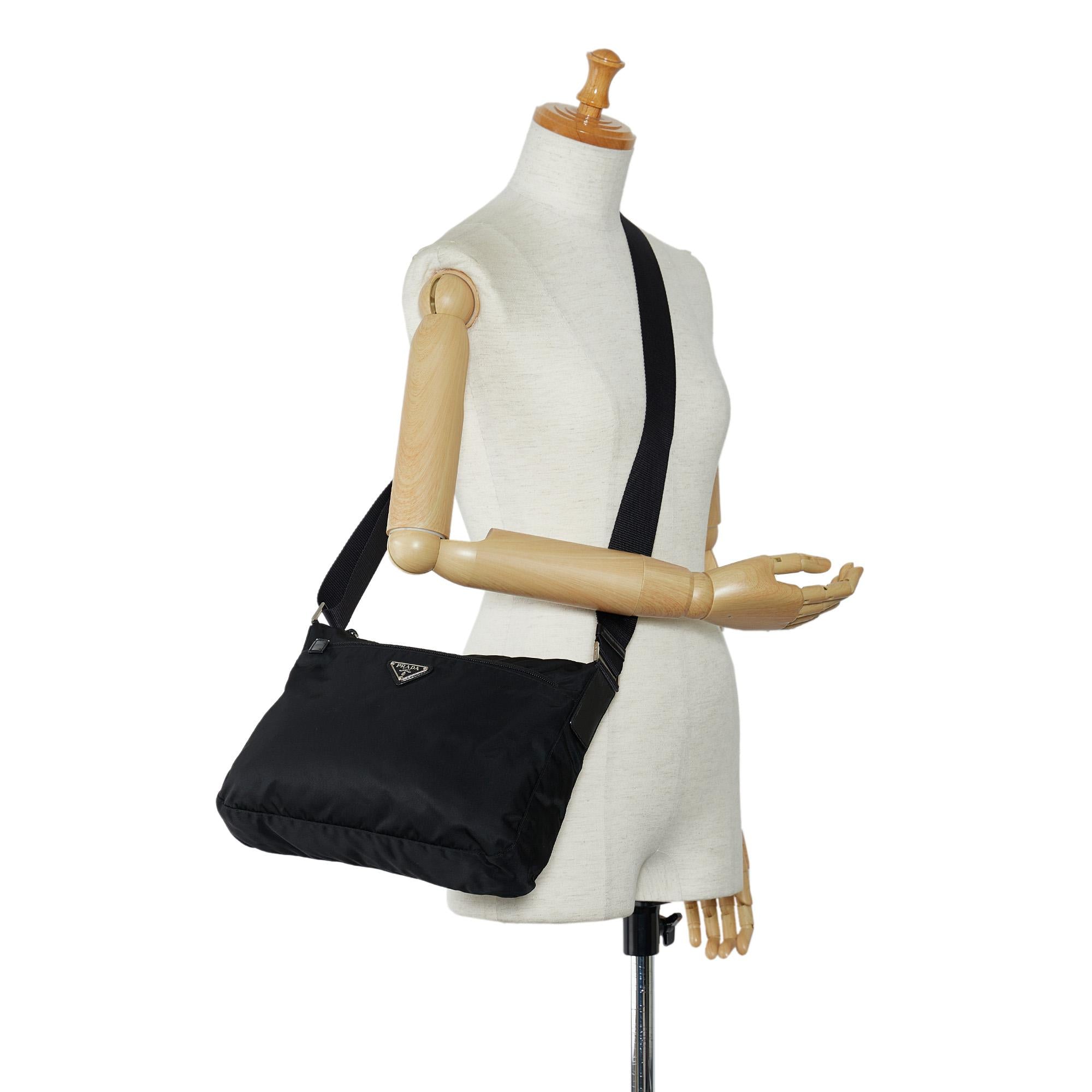 Prada Tessuto Crossbody (SHG-9uZiFG)