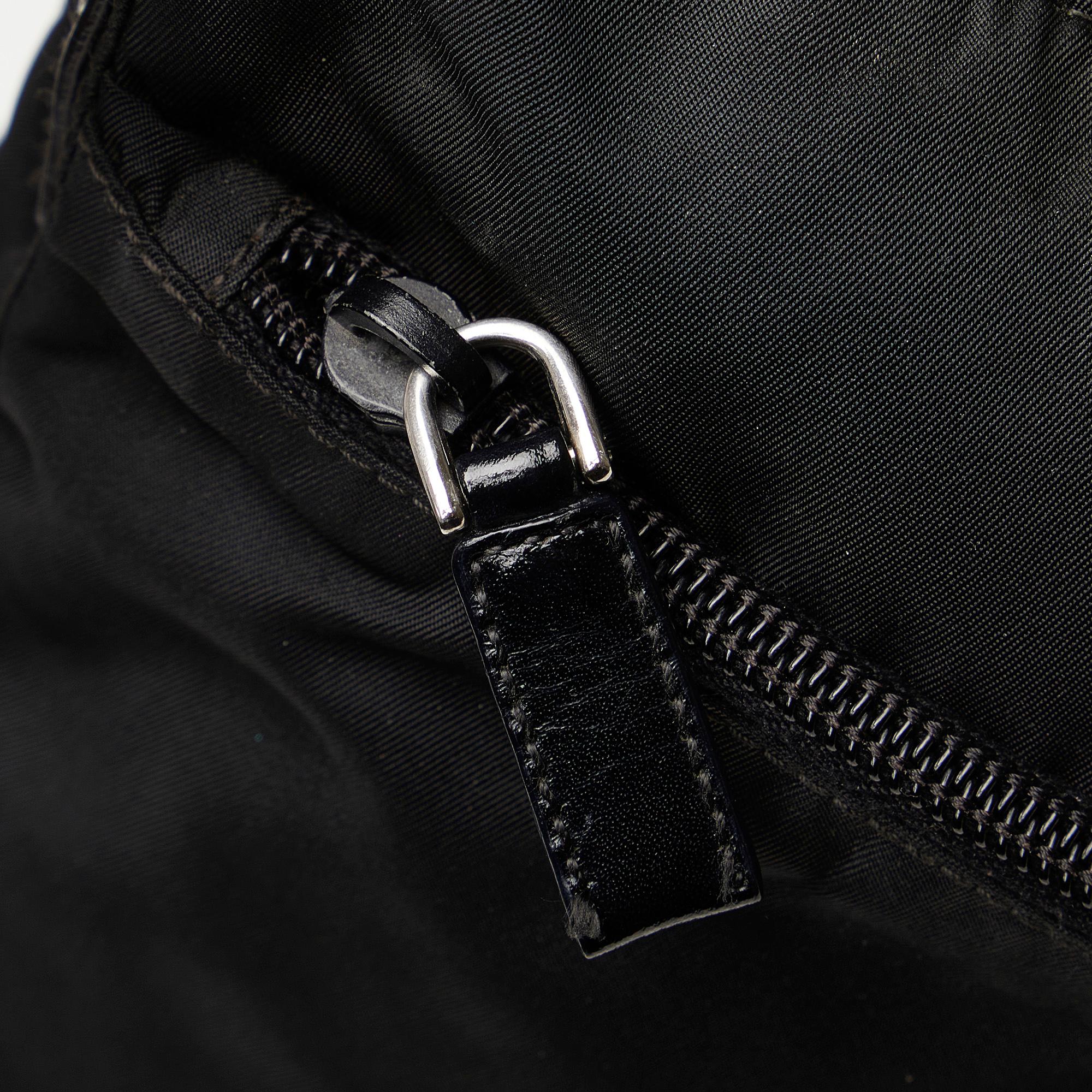 Prada Tessuto Crossbody (SHG-mpmXEz)