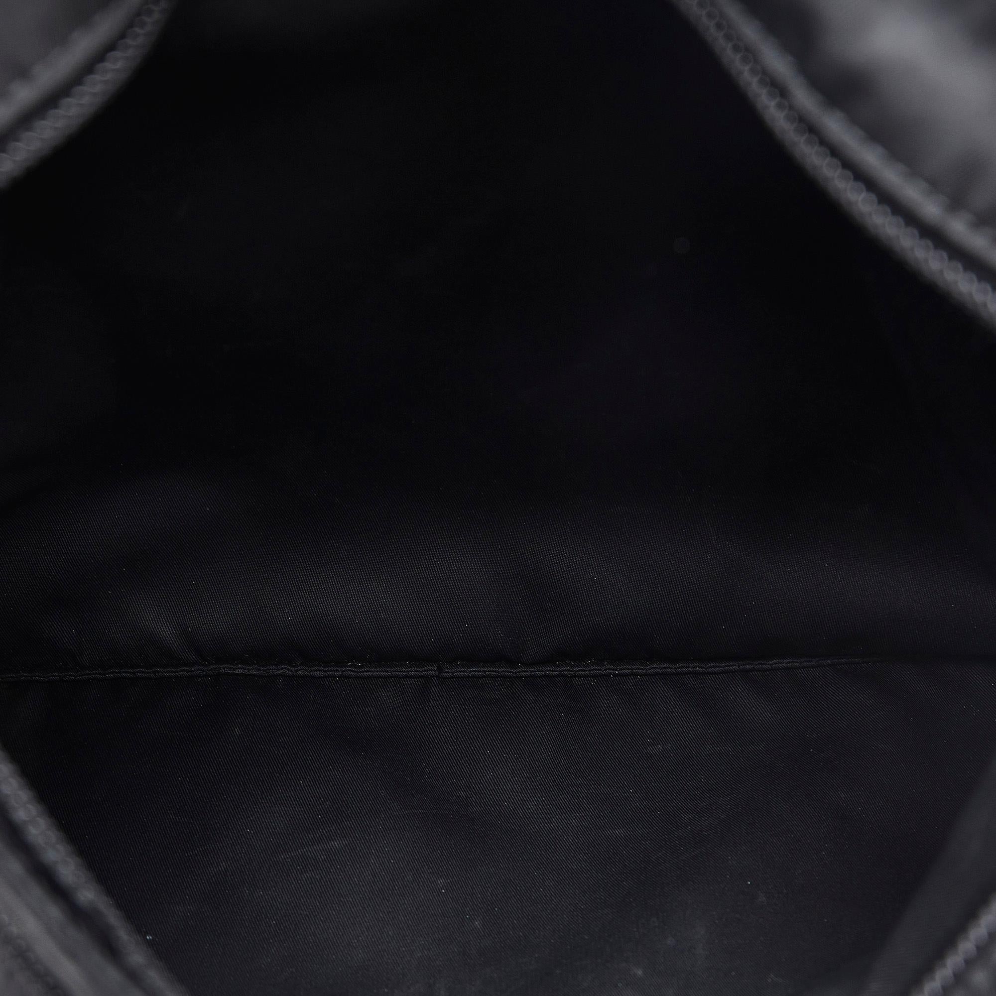 Prada Tessuto Crossbody (SHG-heypCD)