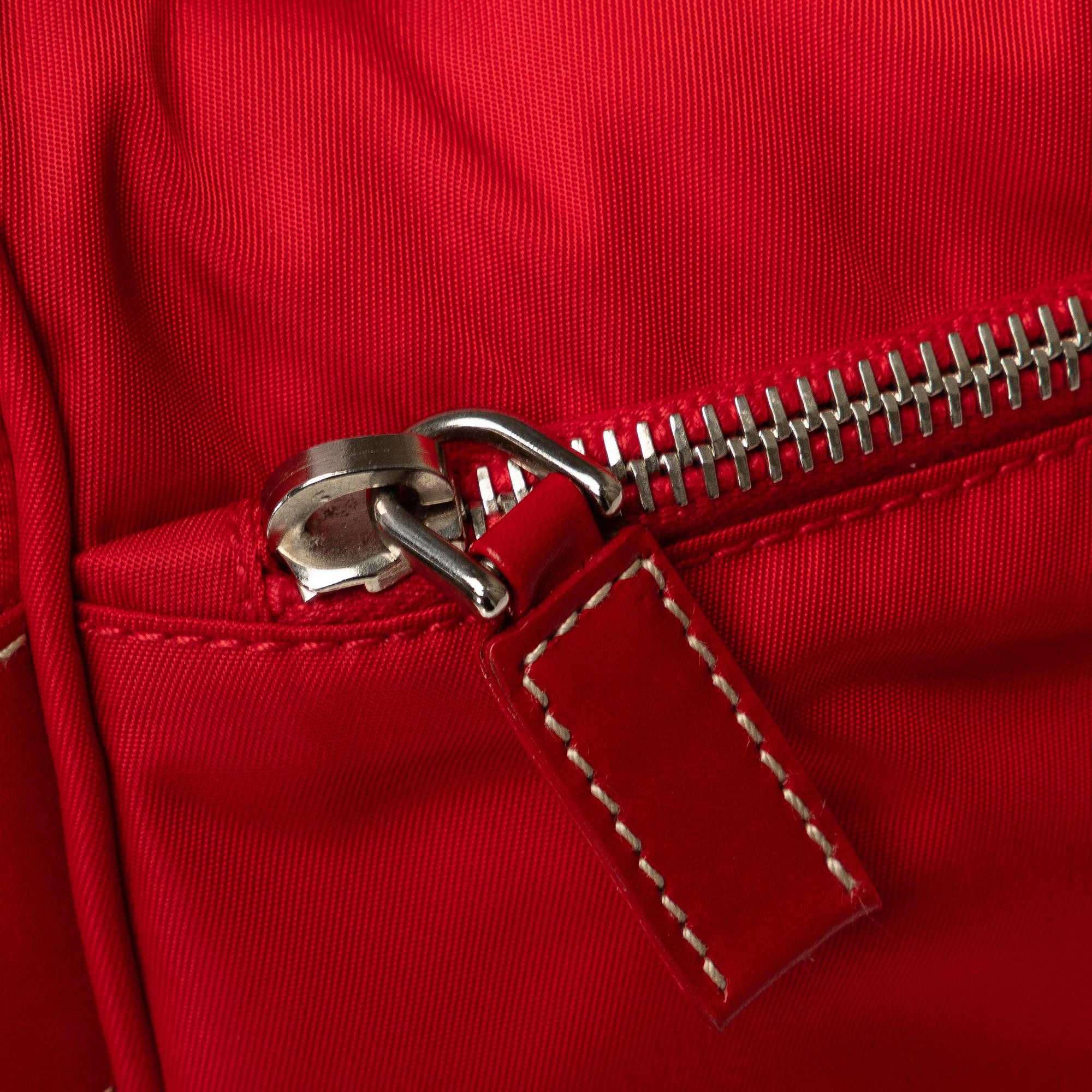 Prada Tessuto Crossbody (SHG-Oj7tJu)