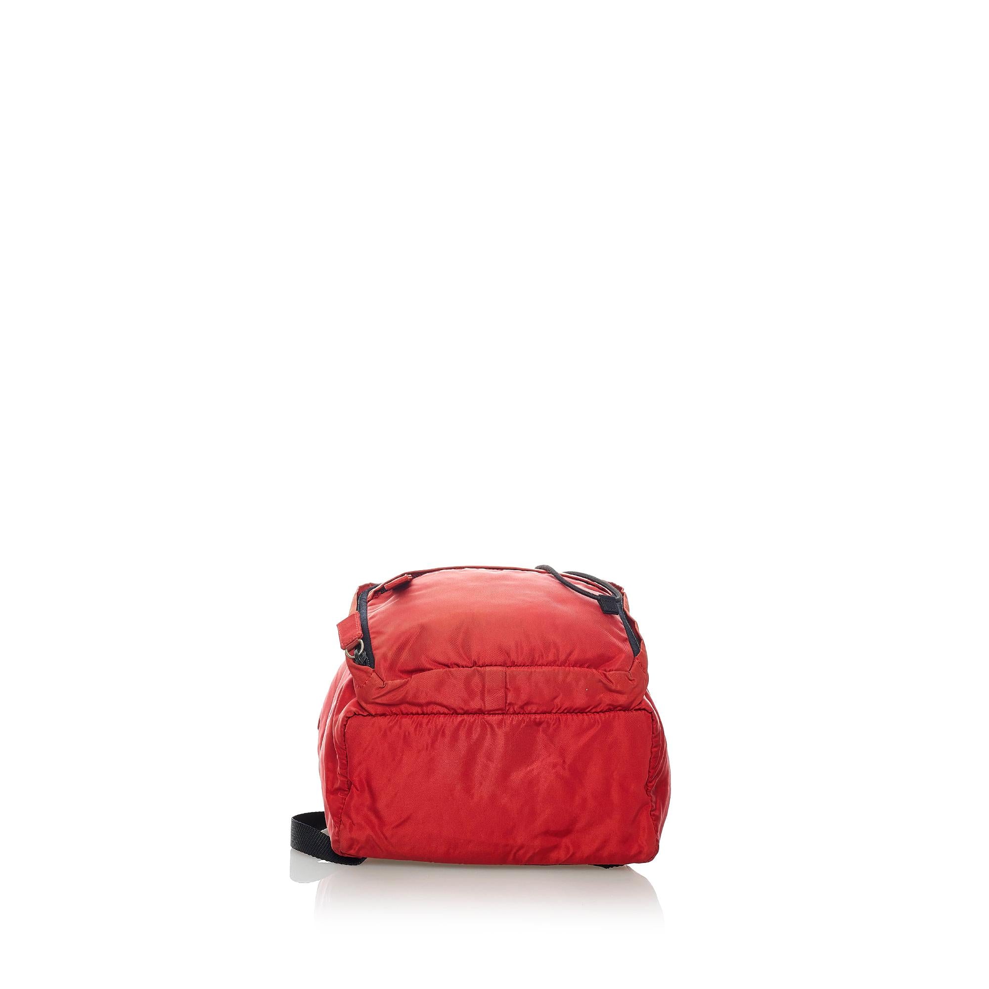 Prada Tessuto Drawstring Backpack (SHG-0PU0Zn)