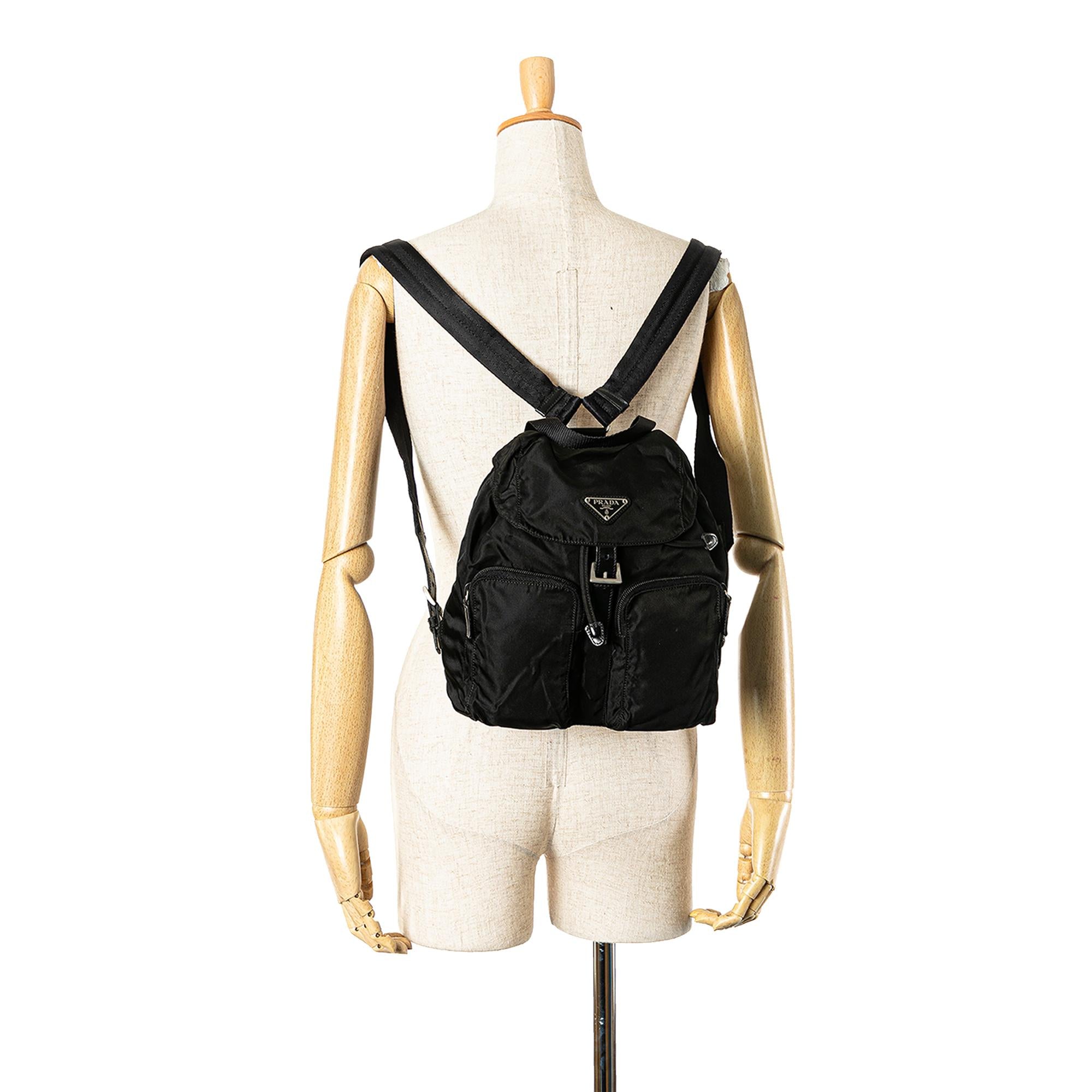 Prada Tessuto Drawstring Backpack (SHG-DlQHts)