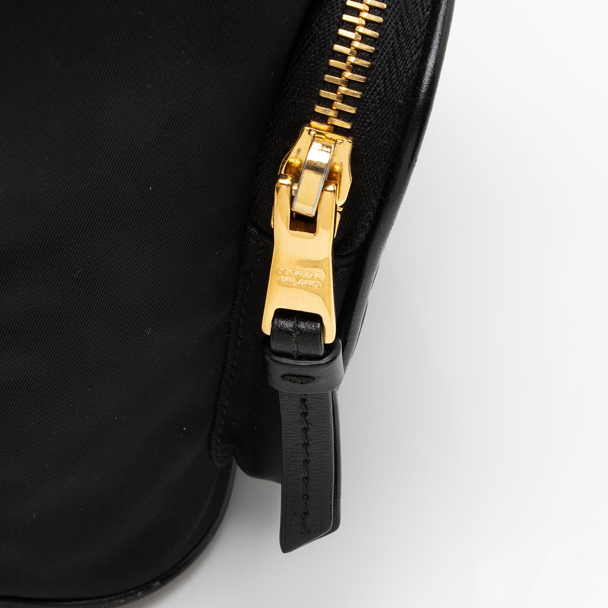 Prada Tessuto Duet Drawstring Mini Bucket Bag (SHF-1DaDrC)
