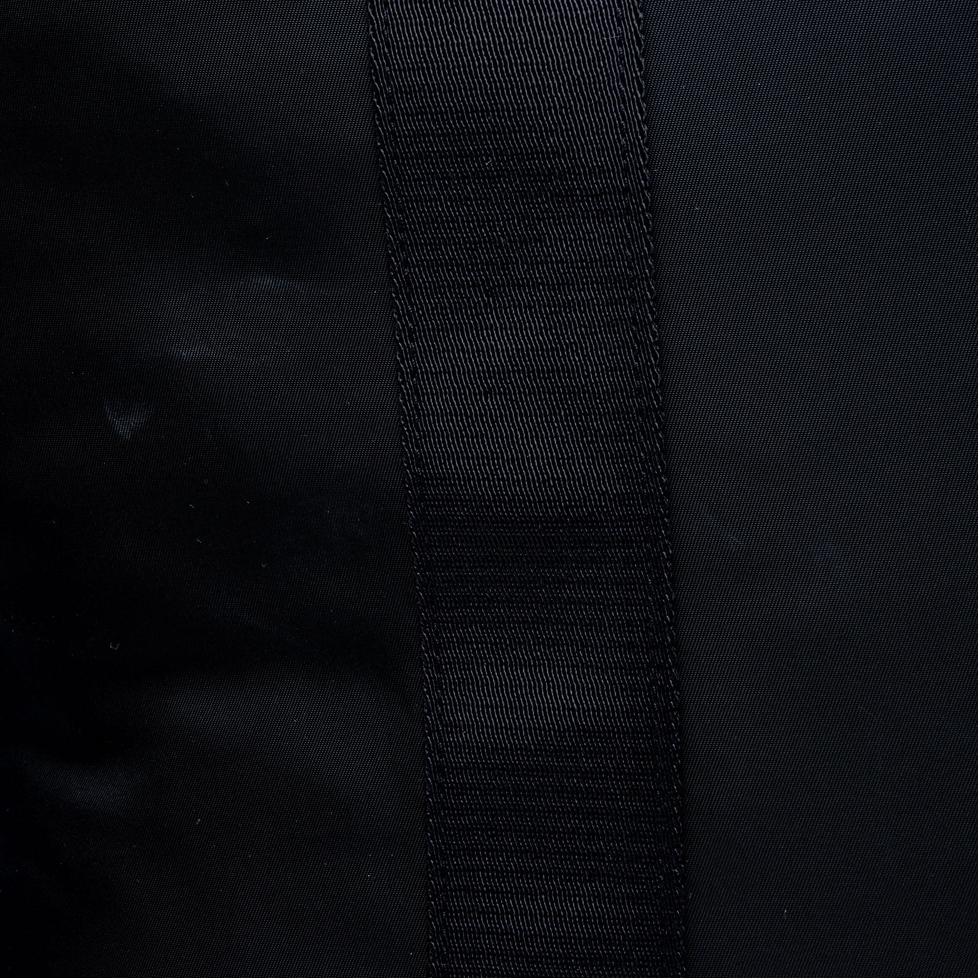 Prada Tessuto Vertical Duffle Bag (SHF-2Gs5Cd)