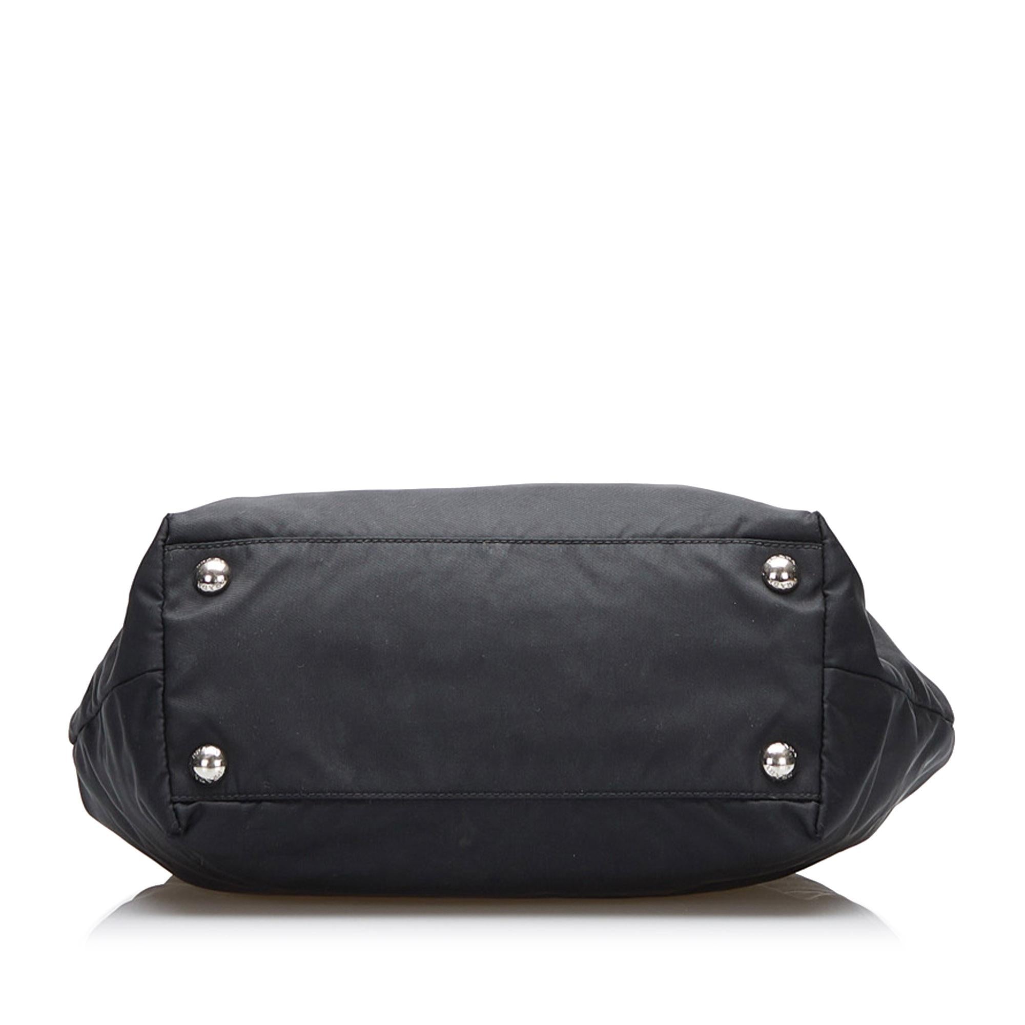 Prada Tessuto Handbag (SHG-3UbloC)