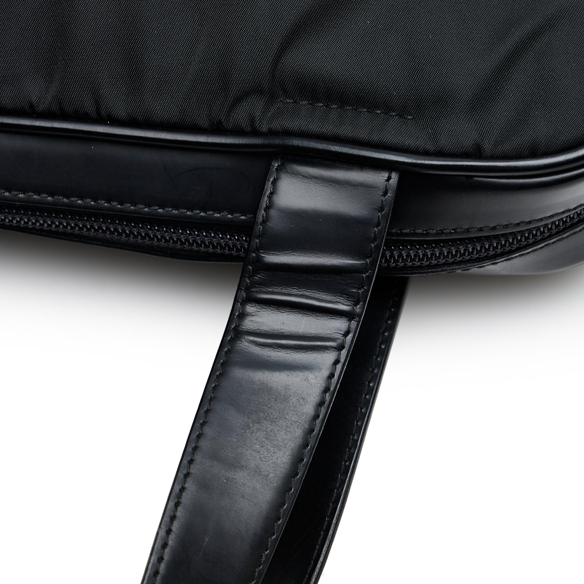 Prada Tessuto Handbag (SHG-BAIlO7)