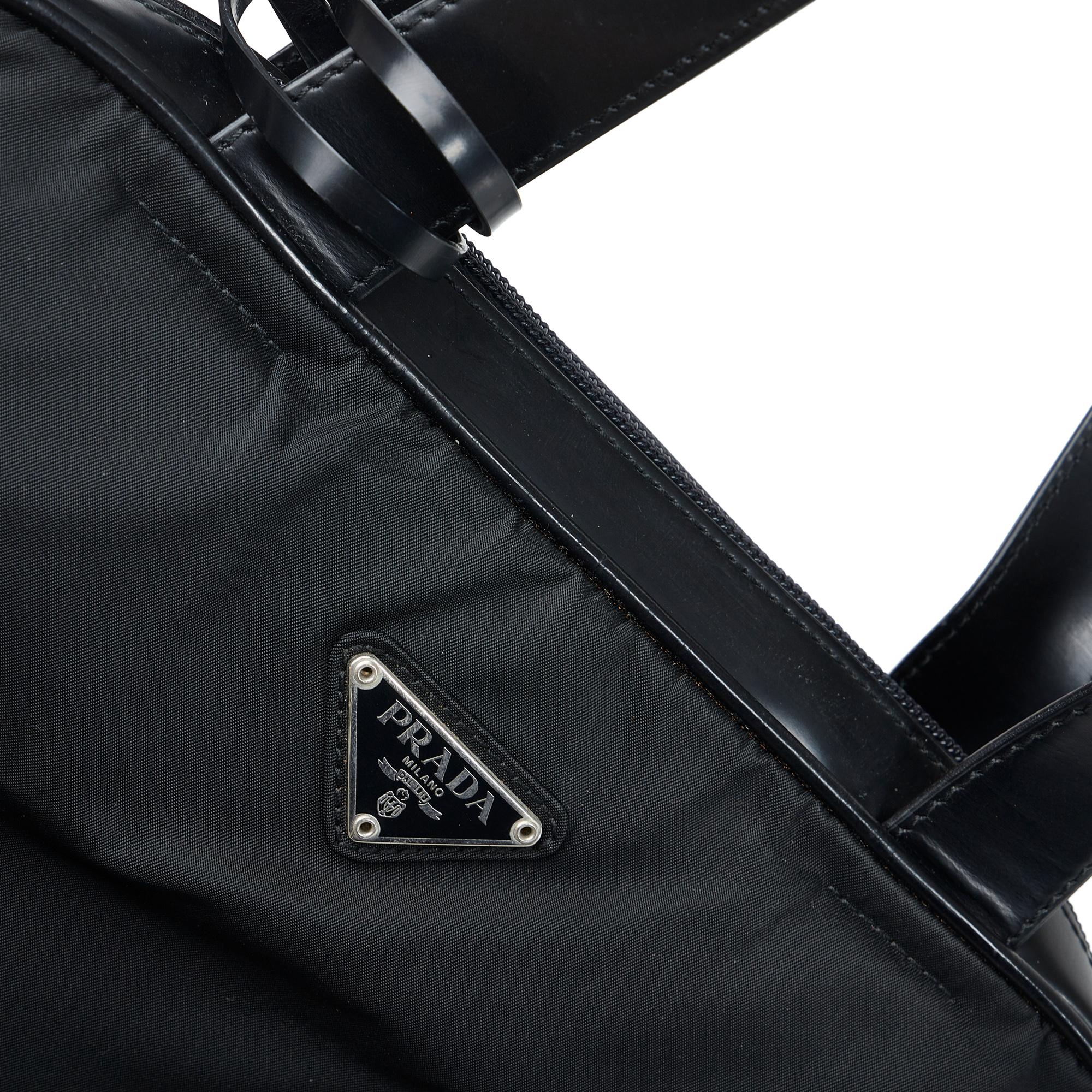 Prada Tessuto Handbag (SHG-BAIlO7)