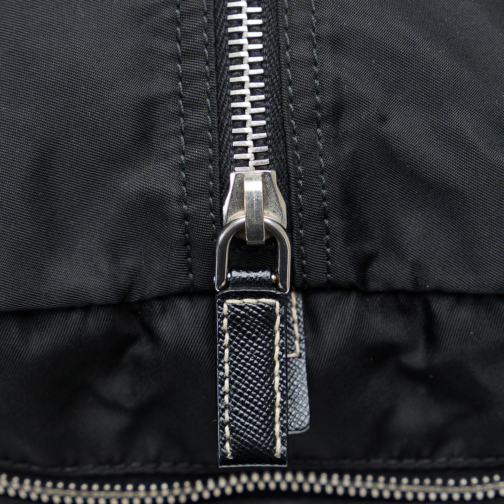 Prada Tessuto Handbag (SHG-X1BJJl)